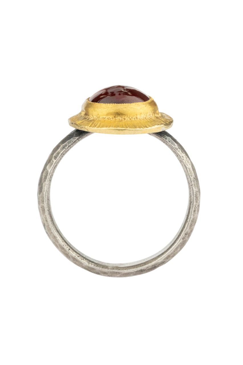 Red Garnet & 24K Gold Oval Ring for Women - Elegant Gemstone Jewelry Gift for Anniversary, Valentine's Day & Special Occasions