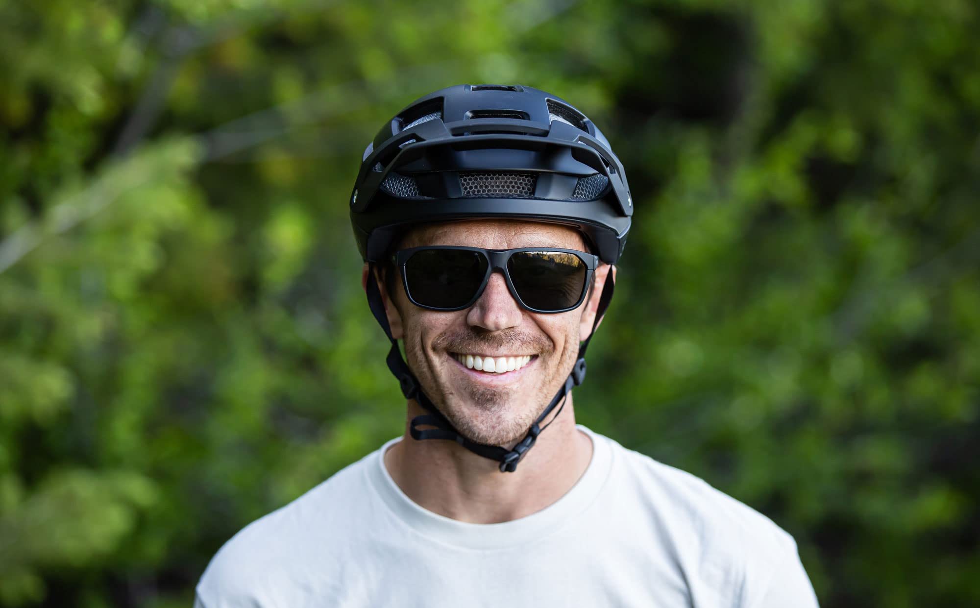 Smith Leadout PivLock ChromaPop Interchangeable Performance Sunglasses for Cycling, Running & Outdoor Sports - UV Protection Polarized Lenses with Interchangeable Frame System