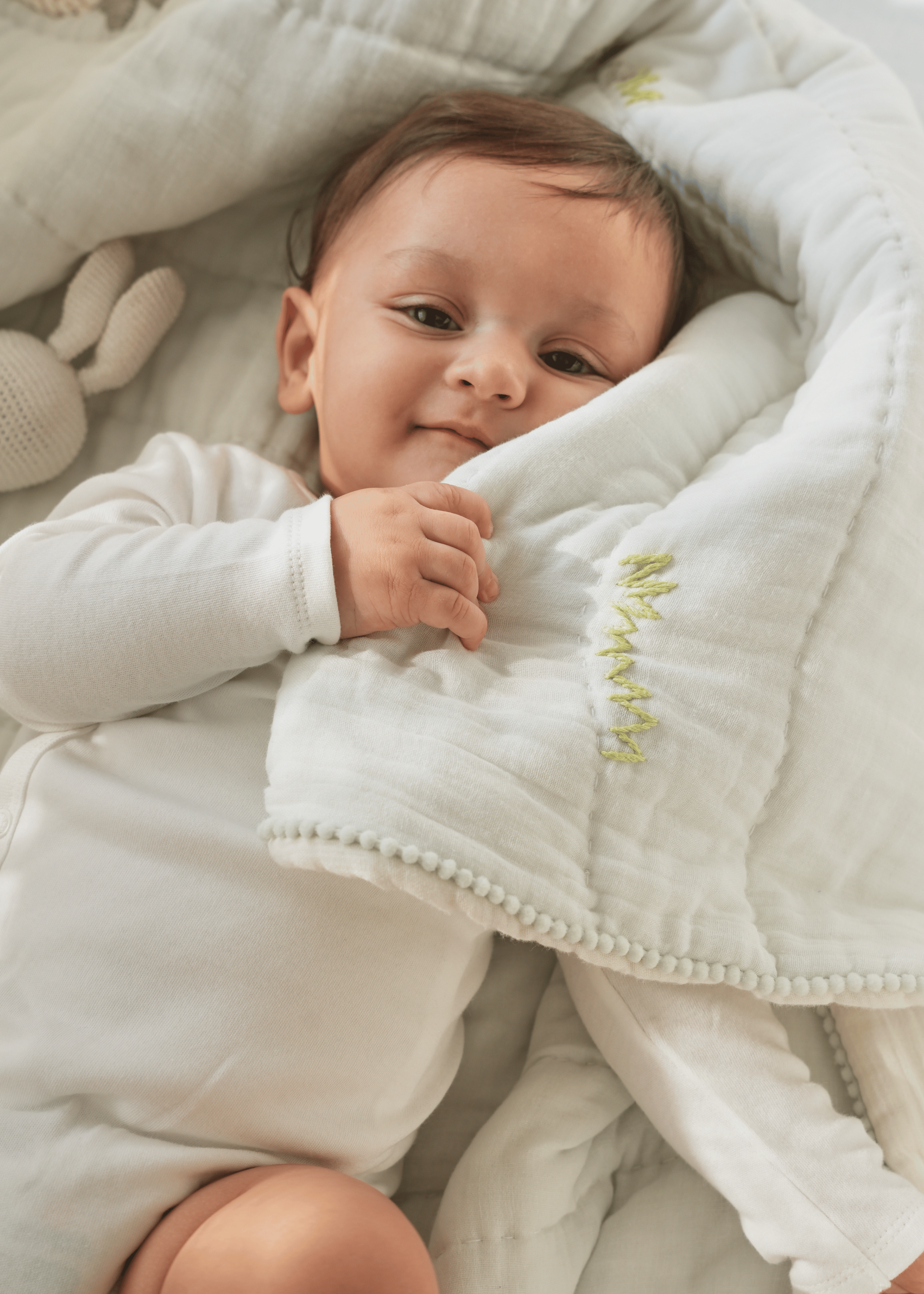 Counting Sheep Nursery Bedding Set - Soft Baby Crib Bumper, Fitted Sheet & Skirt - Organic Cotton Crib Set for Newborns & Toddlers - Perfect for Nursery Decor & Safe Sleep
