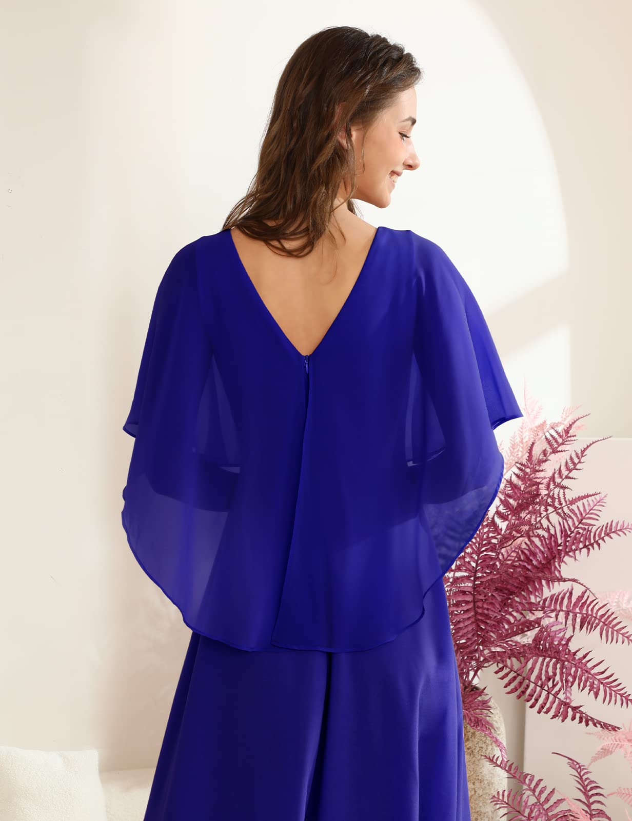 Elegant Women's Sleeveless Chiffon Cape Cocktail Dress for Wedding Guest, Formal Party & Special Occasions - Flowy A-Line Evening Gown with Sheer Overlay