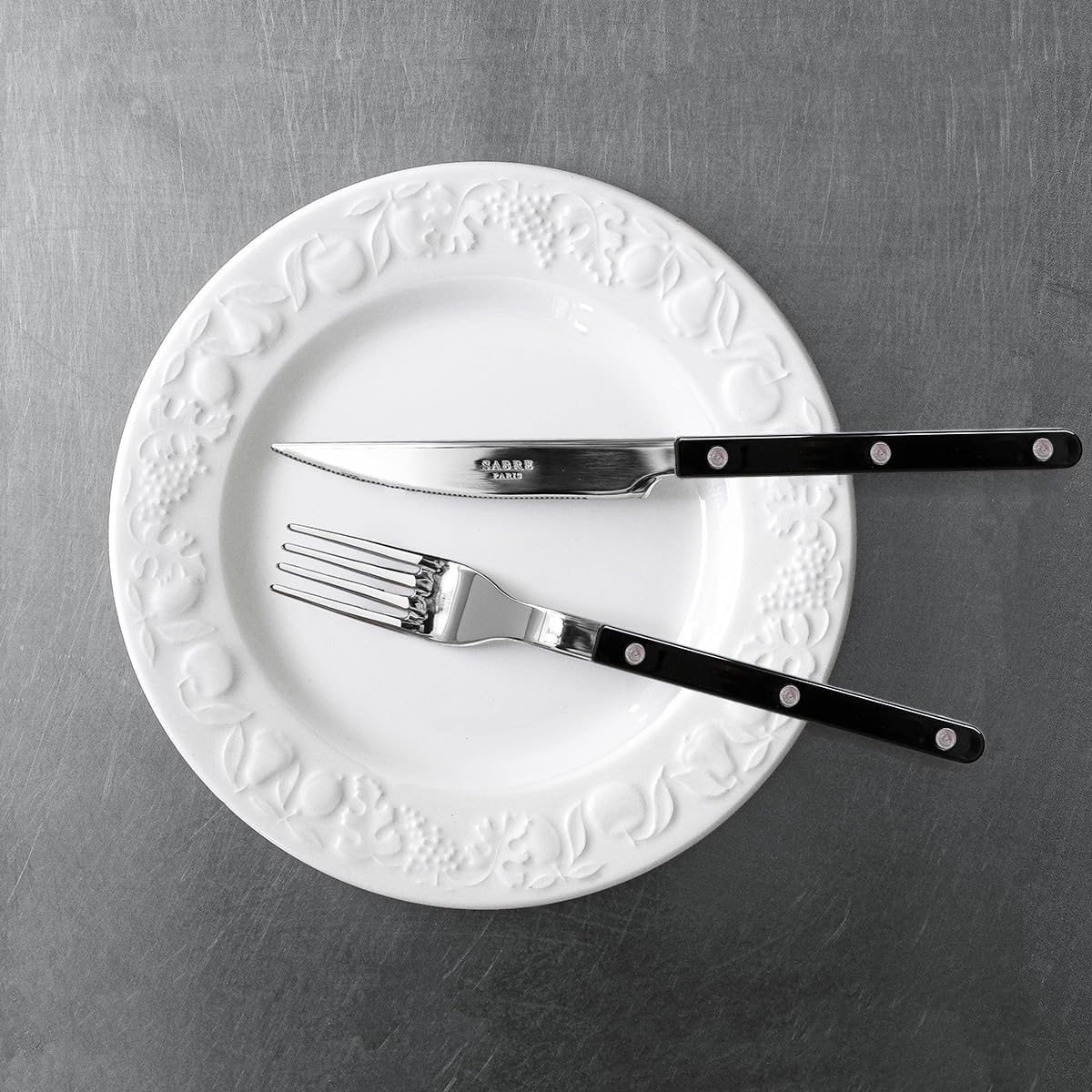 5-Piece Flatware Set - Bistrot Collection with Knife, Fork, Soup Spoon, Teaspoon & Dessert Fork - Stainless Steel & Nylon - Dishwasher Safe - Black - Brilliant Finish - Perfect for Restaurants, Cafes, and Home Dining