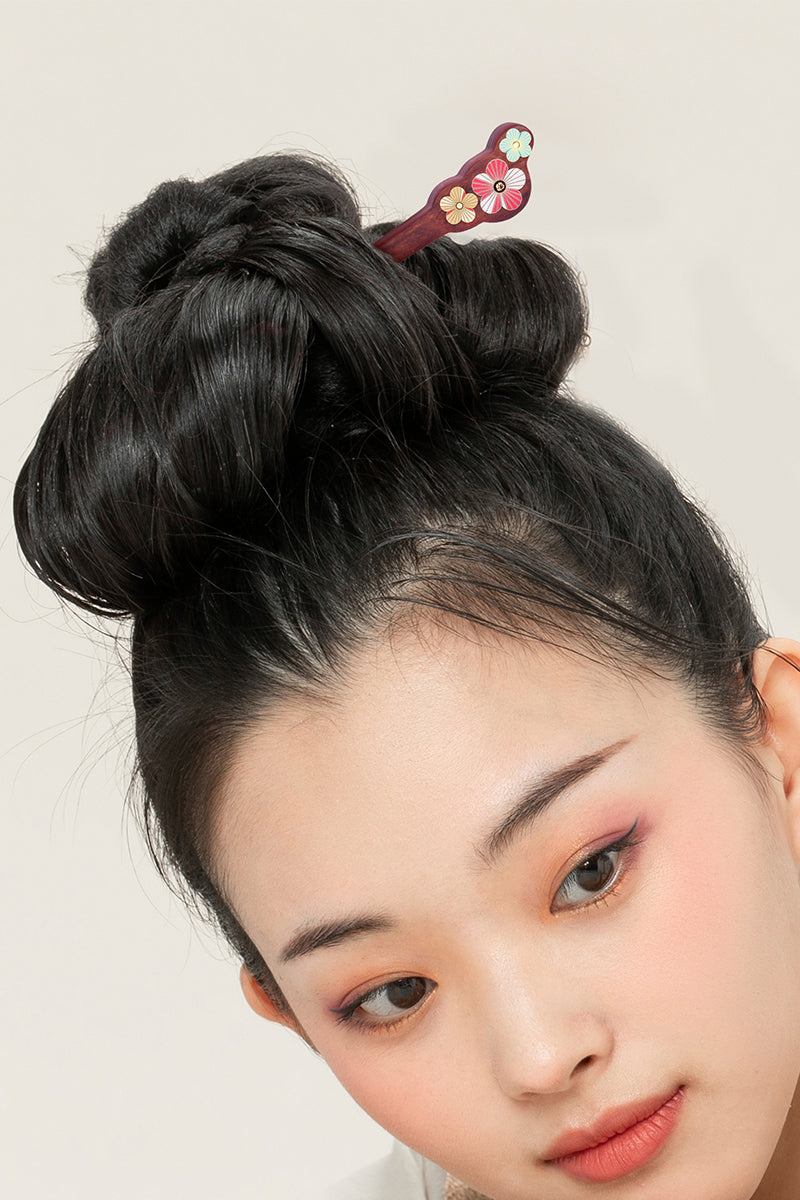 Elegant Flower Wood Hairpin for Women - Handmade Natural Wooden Hair Clip - Perfect for Weddings, Parties, and Everyday Styling