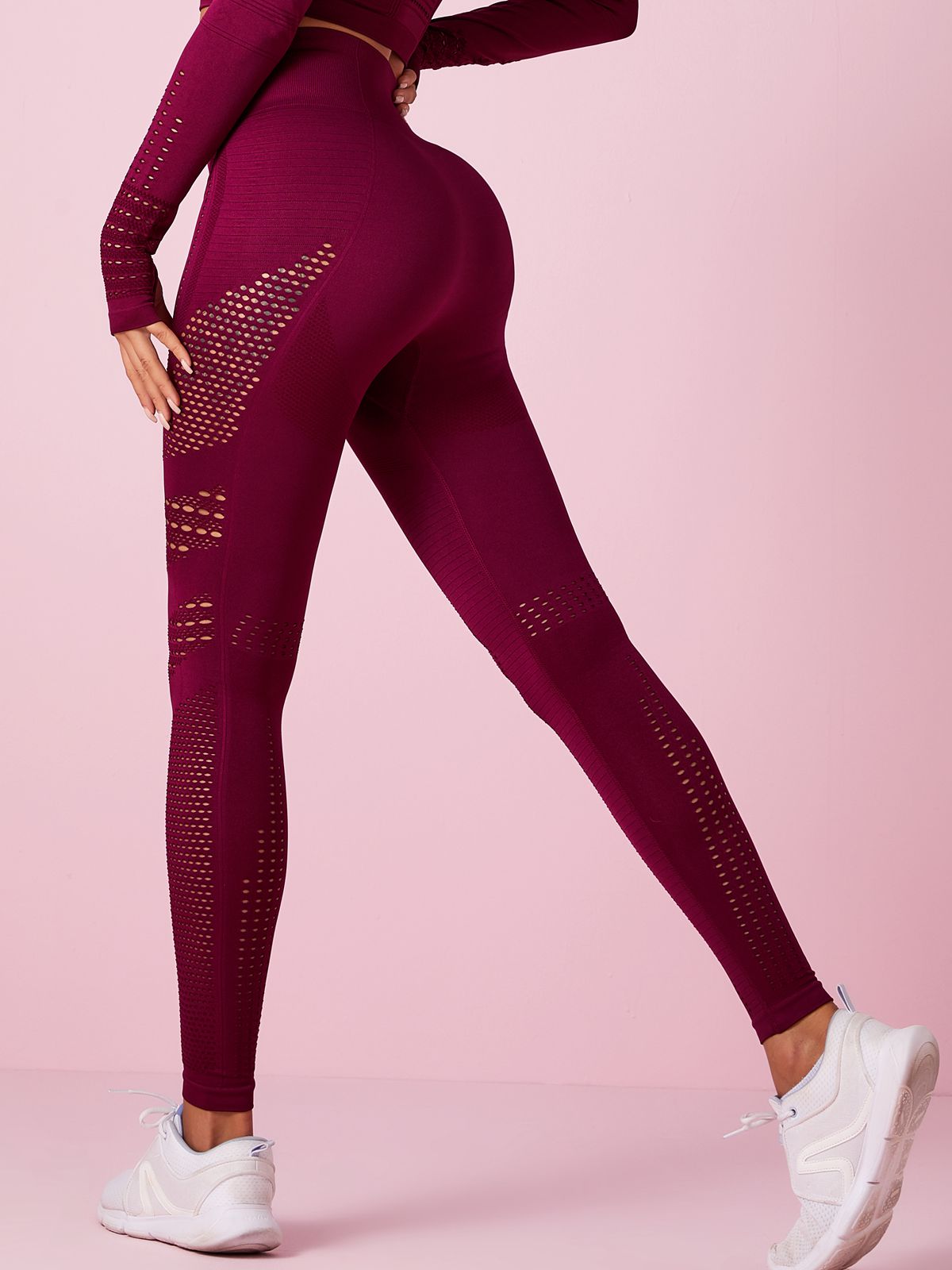 ZASUWA Women's Seamless Fishnet Leggings - Stretchy Comfortable Fashion Tights for Party, Dance, Halloween & Everyday Wear