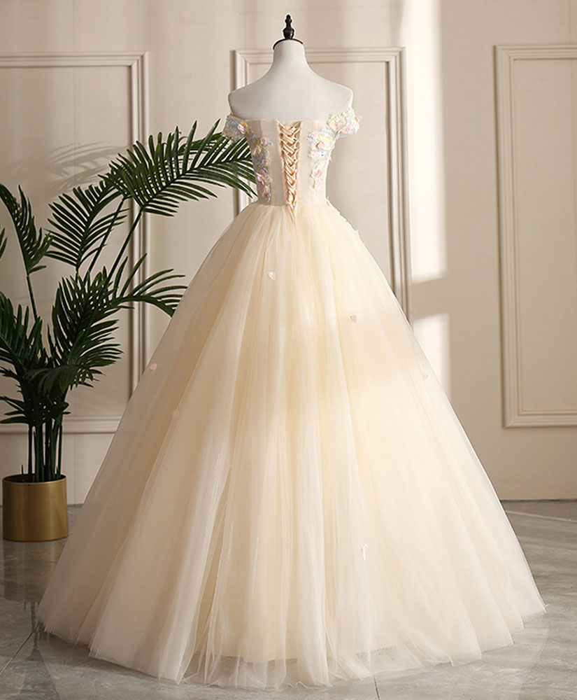 Elegant Champagne Tulle Off-Shoulder Lace Long Prom Dress for Sweet 16, Quinceañera, and Formal Events - Perfect for Homecoming, Wedding Guest, and Evening Parties