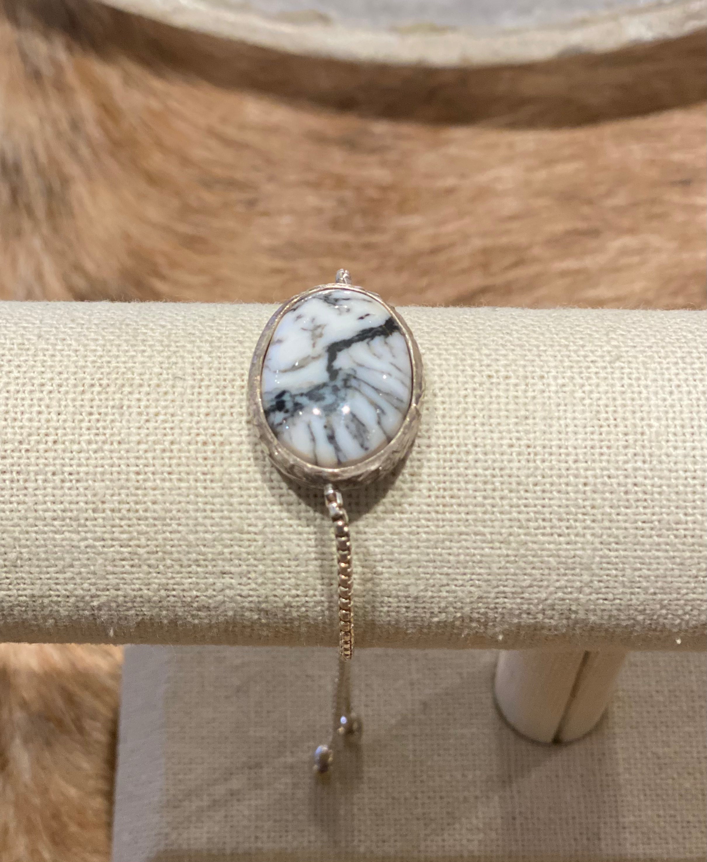 White Buffalo Slide Bracelet for Women - Adjustable Beaded Boho Style Jewelry - Perfect for Casual Wear, Festivals & Layering