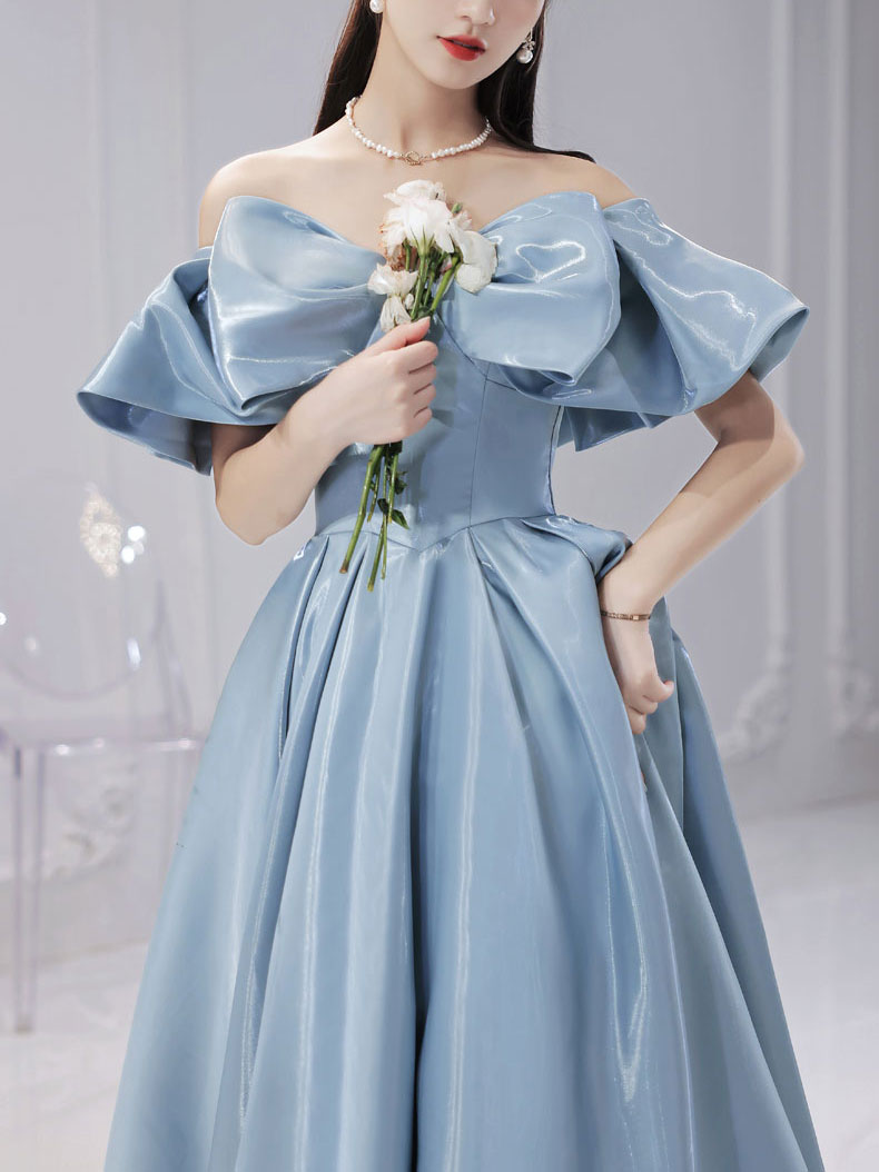 Elegant Royal Blue Satin Long Prom Dress for Women - Formal Graduation Gown for Evening Parties & Special Occasions
