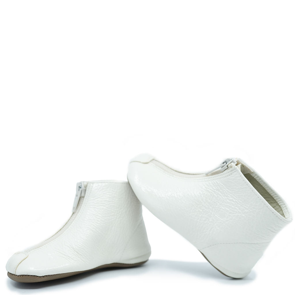 Pepe Ivory Patent Leather Baby Booties with Zipper - Soft & Stylish First Walkers for Newborns, Perfect for Photoshoots, Parties & Special Occasions