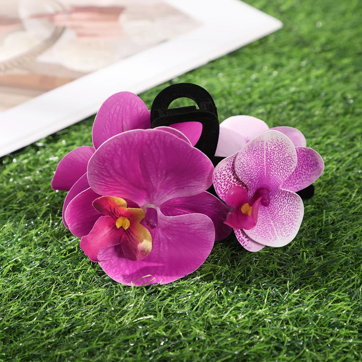 Haimeikang Large Flower Hair Clips for Women - Thick Hair Barrettes, Crab Claw Hairpins, Summer Fashion Hair Accessories for Weddings, Parties, and Everyday Wear