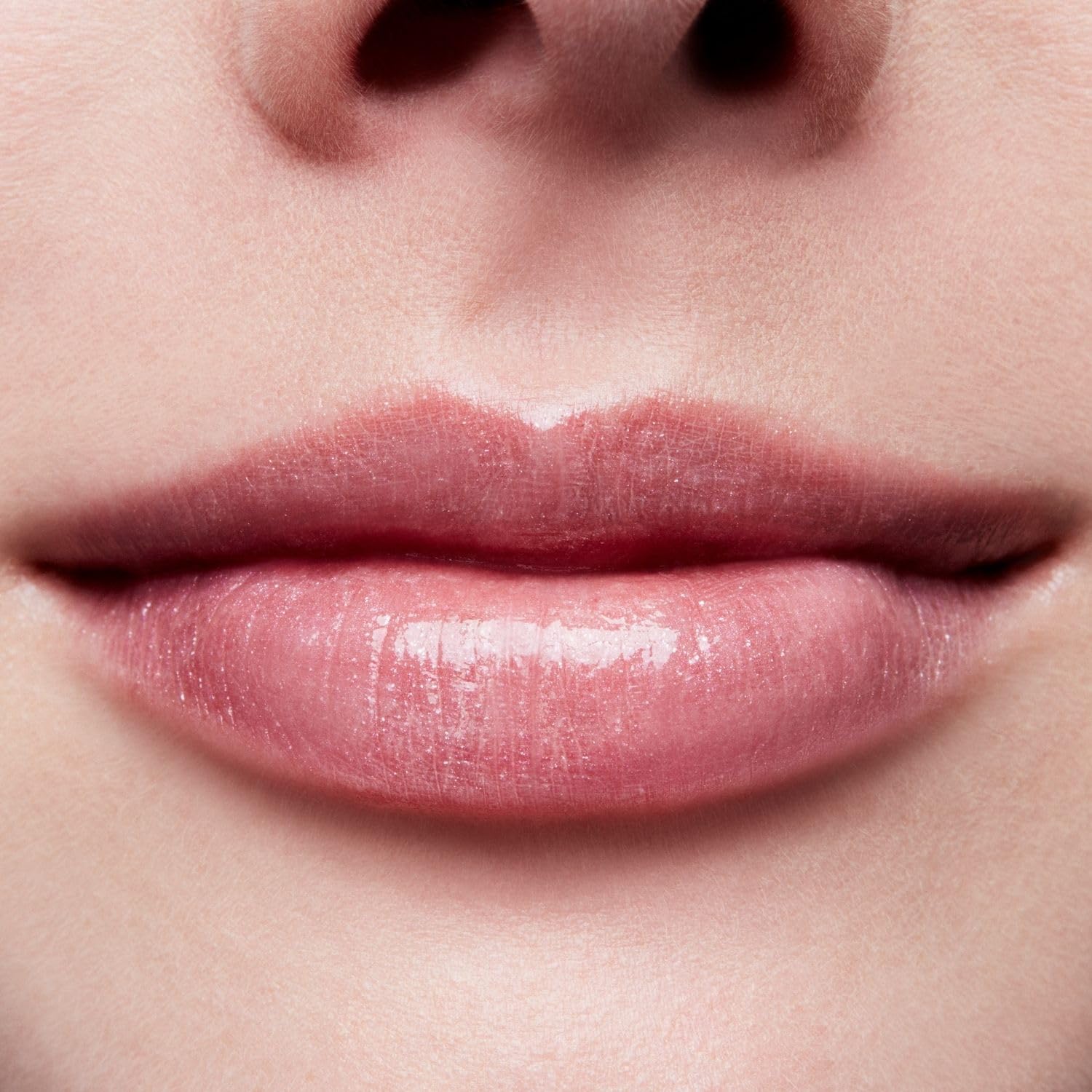 MAC Lip Glass Lip Gloss - Dreamy 4.8g/0.17oz - High Shine, Non-Sticky Formula for Everyday Wear & Special Occasions