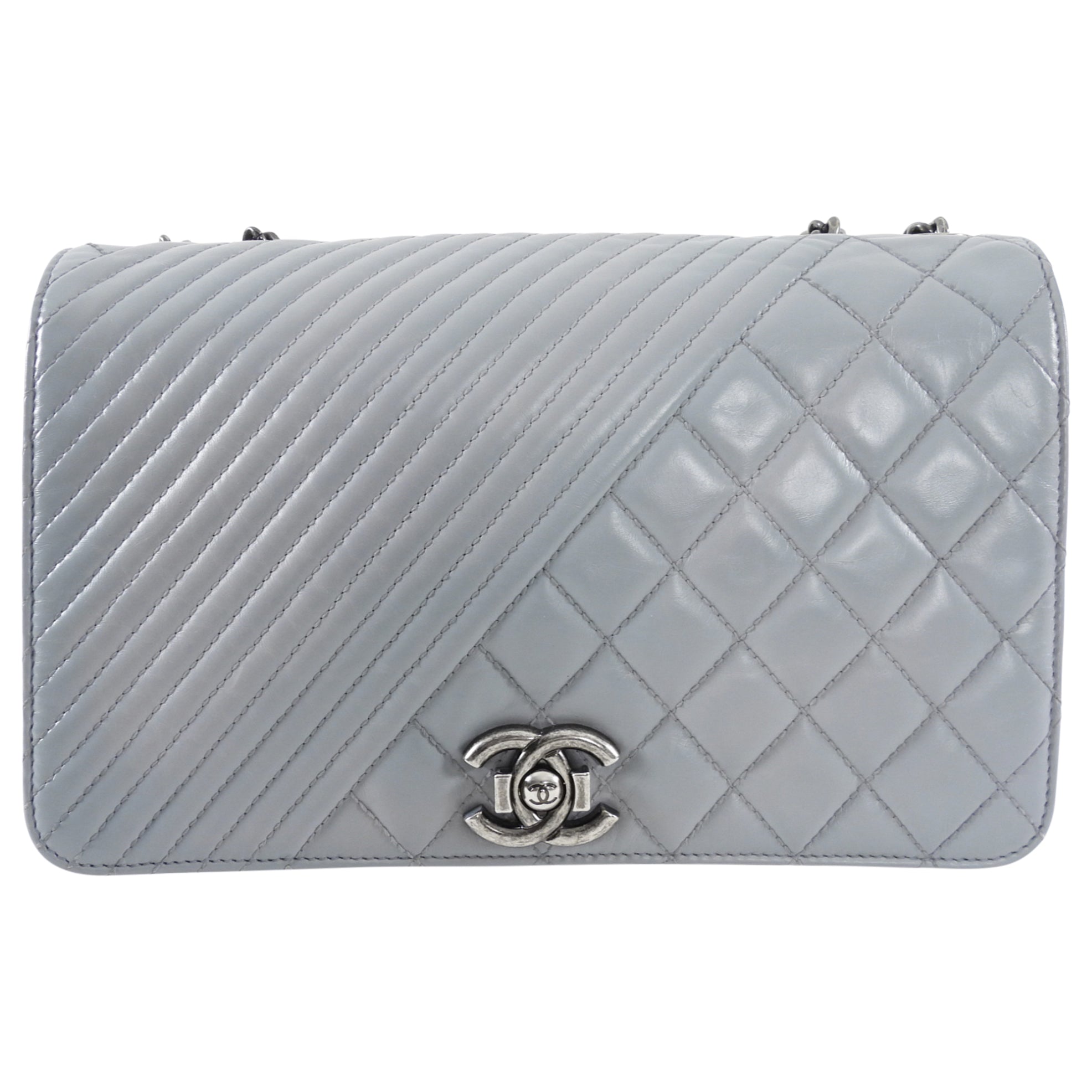 Chanel Grey Leather Coco Boy Medium Flap Bag - Luxury Designer Handbag for Women, Perfect for Evening Parties & Date Nights