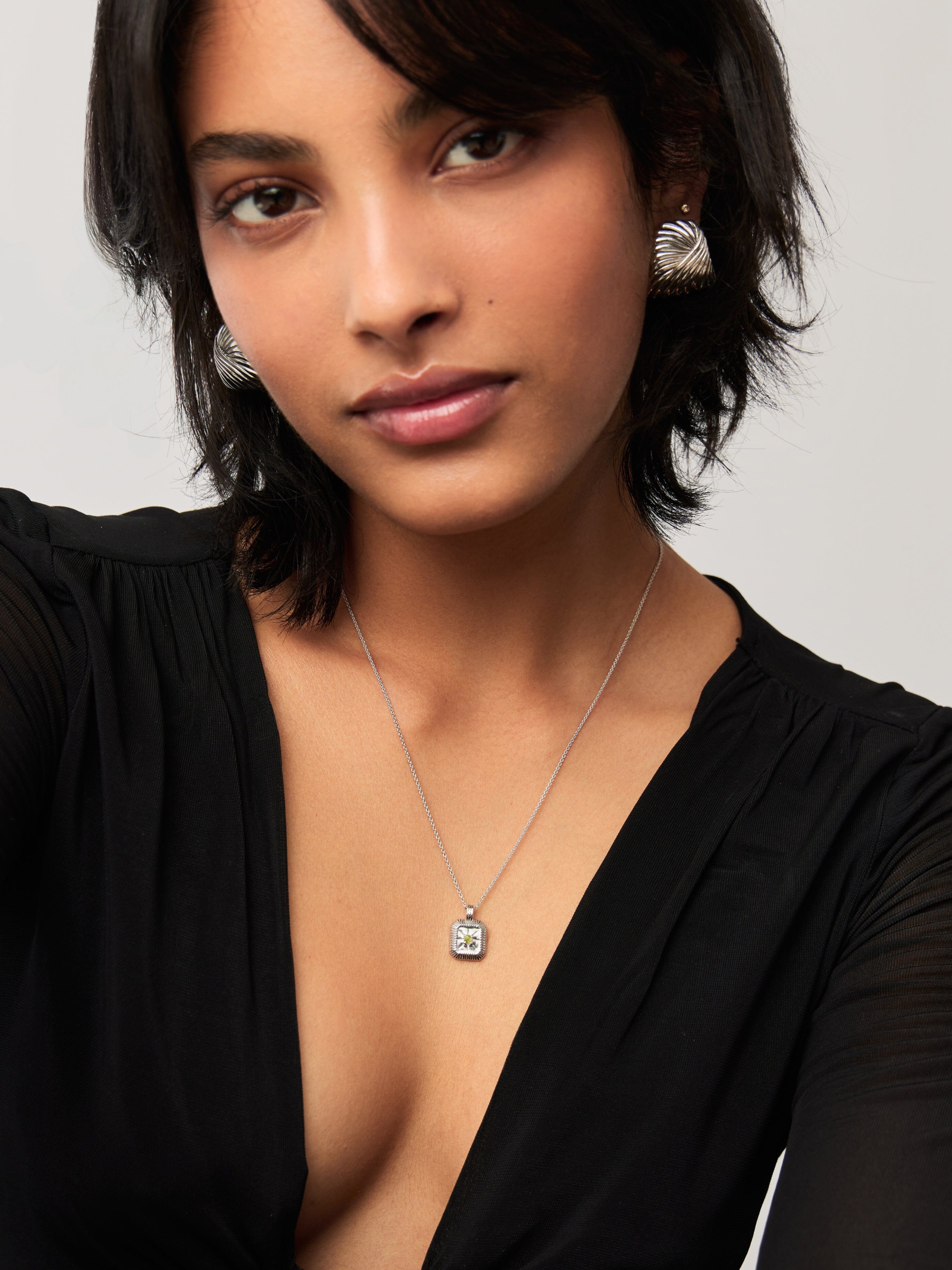 August Birthstone Pendant Necklace - Genuine Peridot Gemstone Jewelry for Women | Elegant Gift for Birthday, Anniversary & Special Occasions | Perfect for Everyday Wear, Parties & Formal Events