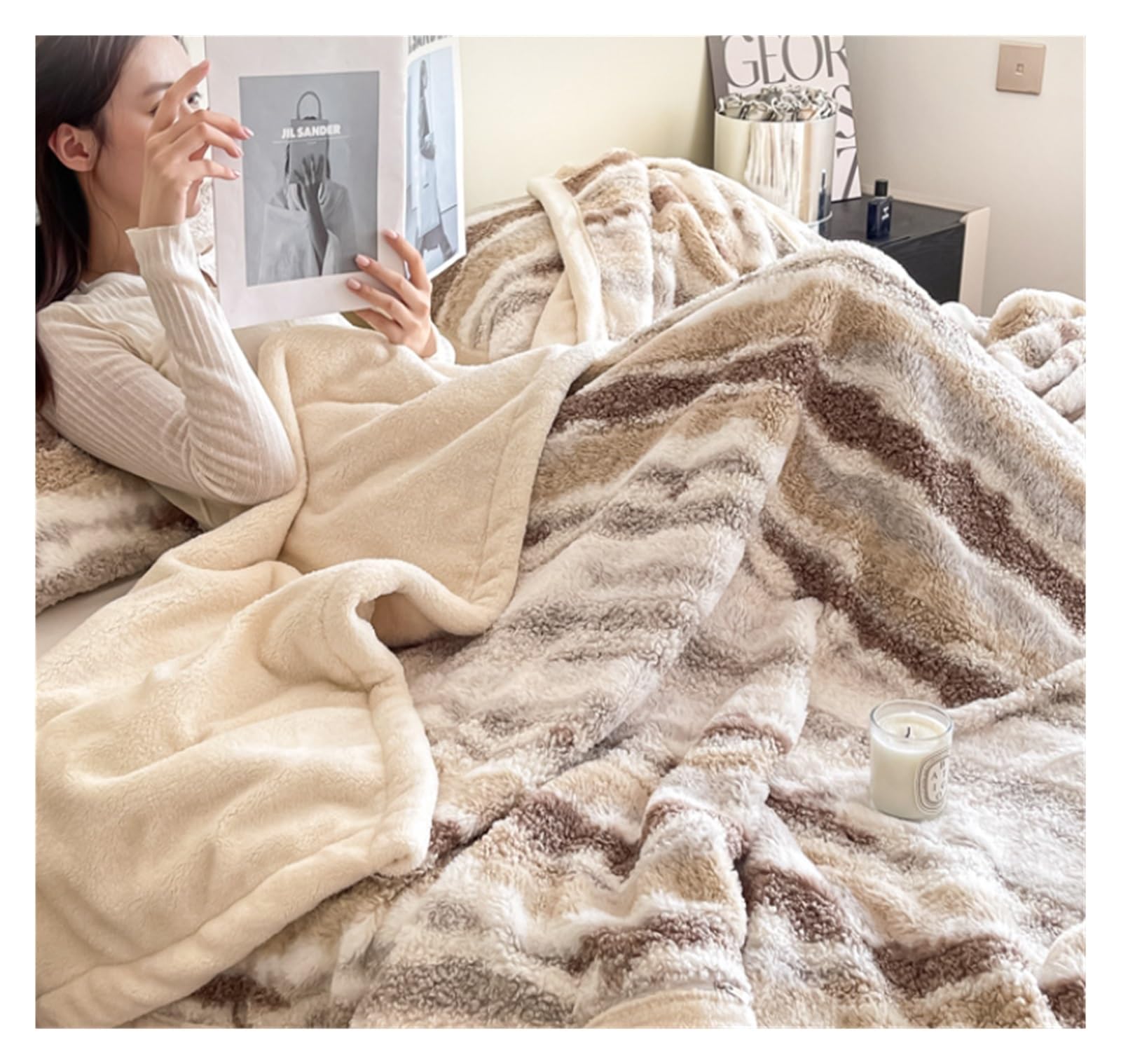 Premium Soft Plush Blanket - Lightweight & Warm Throw for All Seasons - 150x200cm Cozy Bed Blanket for Air-Conditioned Rooms, Winter & Fall - Perfect for Sofa, Bed, Office & Travel (Color A)