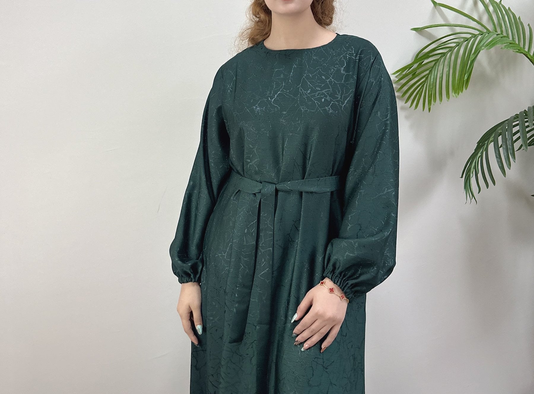 Elegant Maura Textured Abaya with Adjustable Belt - Modest Islamic Dress for Women - Perfect for Prayer, Eid, and Special Occasions