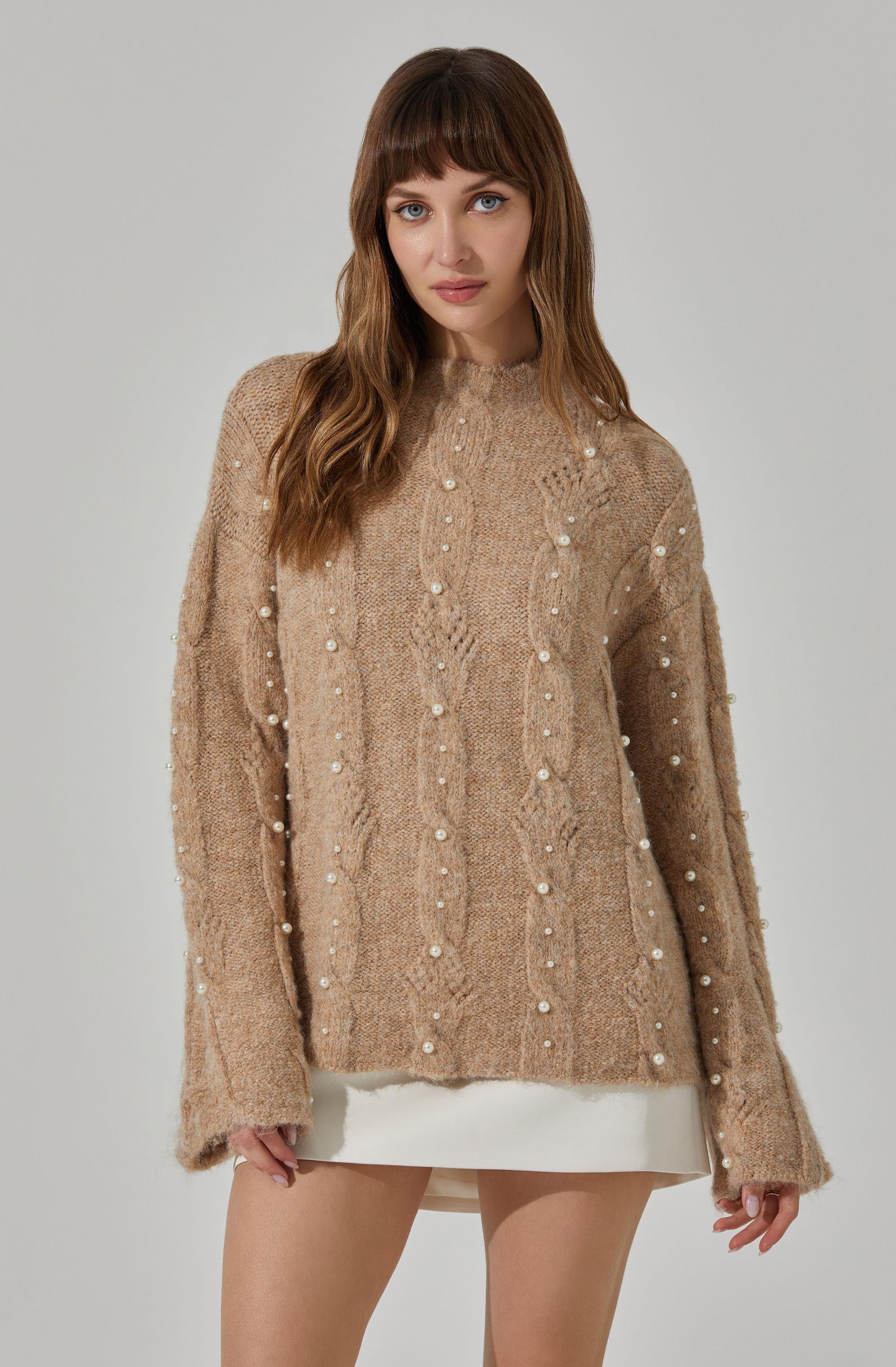 Stylish Pearl Cable Knit Sweater for Women - Cozy Winter Pullover with Classic Knit Design - Perfect for Casual Outfits, Office Wear & Holiday Gatherings