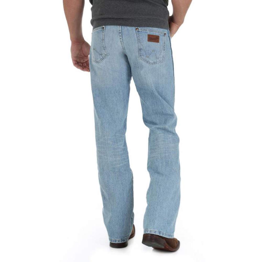 Wrangler Men's Straight Fit Jeans - Classic Comfort for Casual Wear & Everyday Style | Perfect for Work, Outdoors & Relaxing