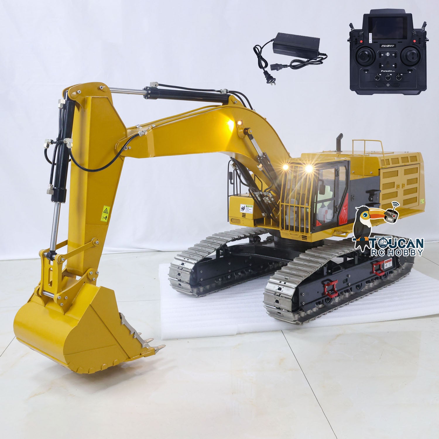 240KG Heavy Duty 1/8 Scale RC Hydraulic Excavator - 390F Metal Construction Vehicle with Remote Control, ESC, Servo & Light/Sound System (Ready-to-Run) - Perfect for Construction Simulation, Outdoor Play & Professional RC Enthusiasts