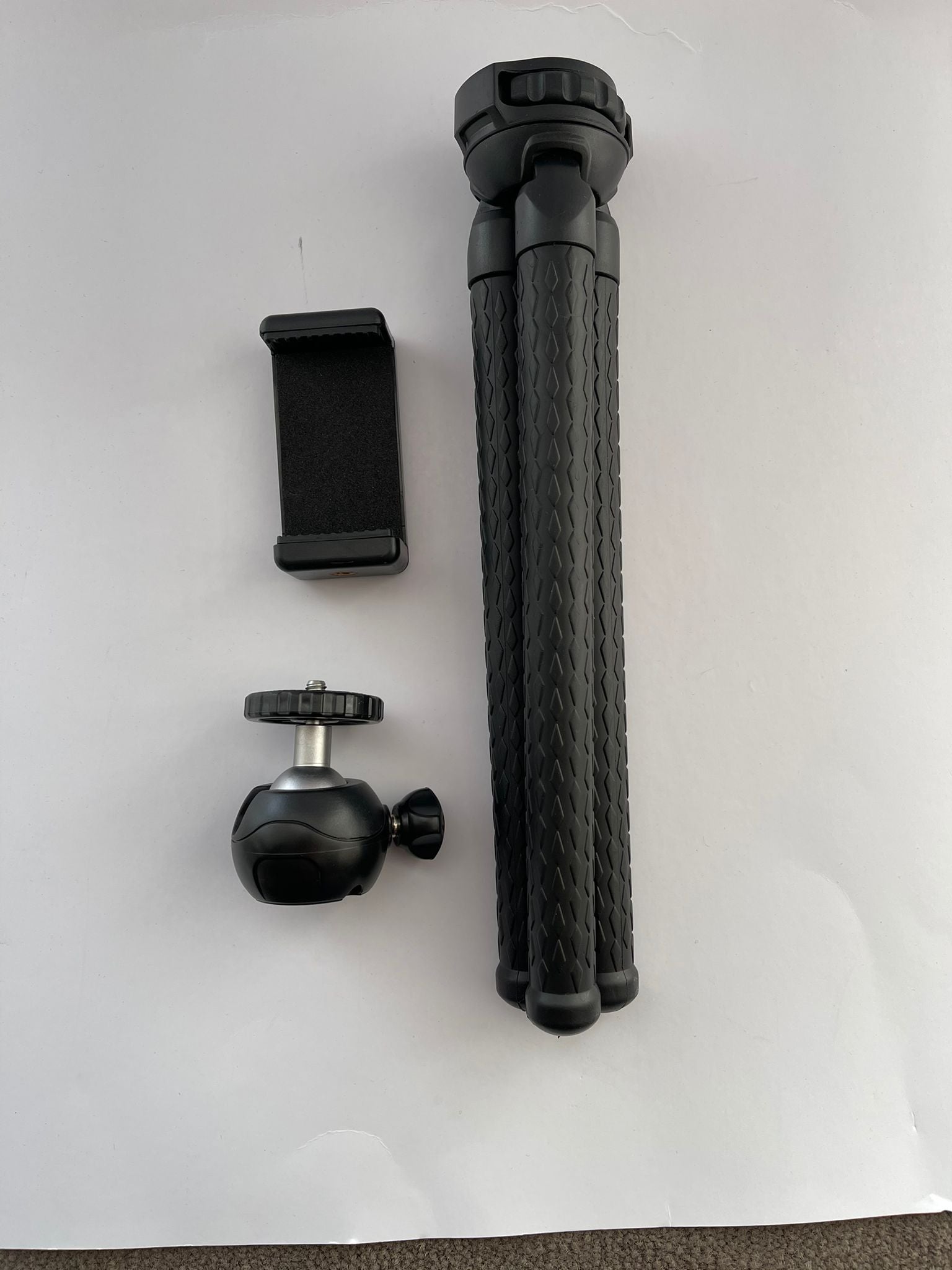 **Flexible Mini Octopus Tripod with Ball Head & Phone Clamp - 30cm Portable Stand for Smartphones, Cameras, GoPro - Perfect for Travel, Vlogging, and Hands-Free Shooting**