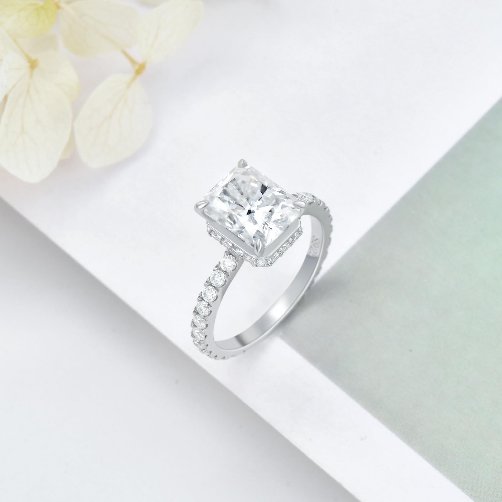 3CT Emerald Cut Moissanite Engagement Ring - D Color VVS1 Clarity Radiant Cut Wedding Ring for Women | Perfect for Proposals, Anniversaries & Special Occasions