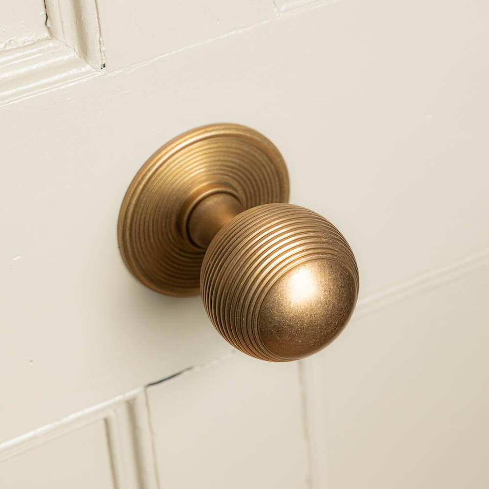 Vintage Aged Brass Large Beehive Cabinet Door Pull - Handmade Rustic Drawer Handle for Farmhouse Kitchen, Bathroom & Furniture Restoration