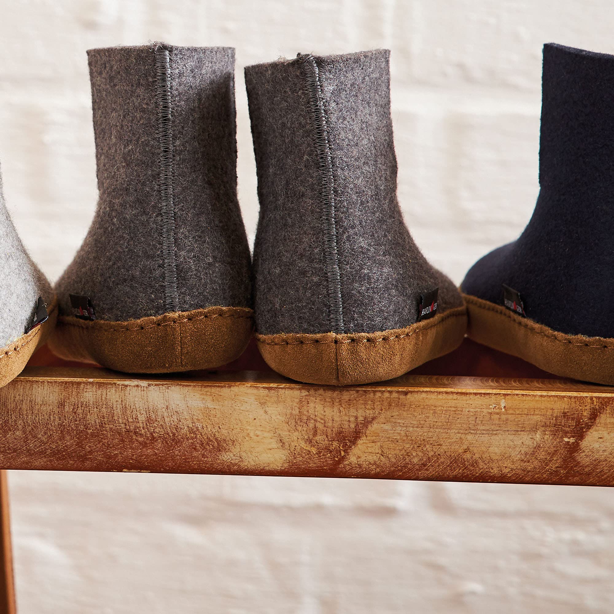 HAFLINGER Men's Wool Slippers - Comfortable Indoor/Outdoor House Shoes for Men - Perfect for Relaxing at Home, Lounging & Errands