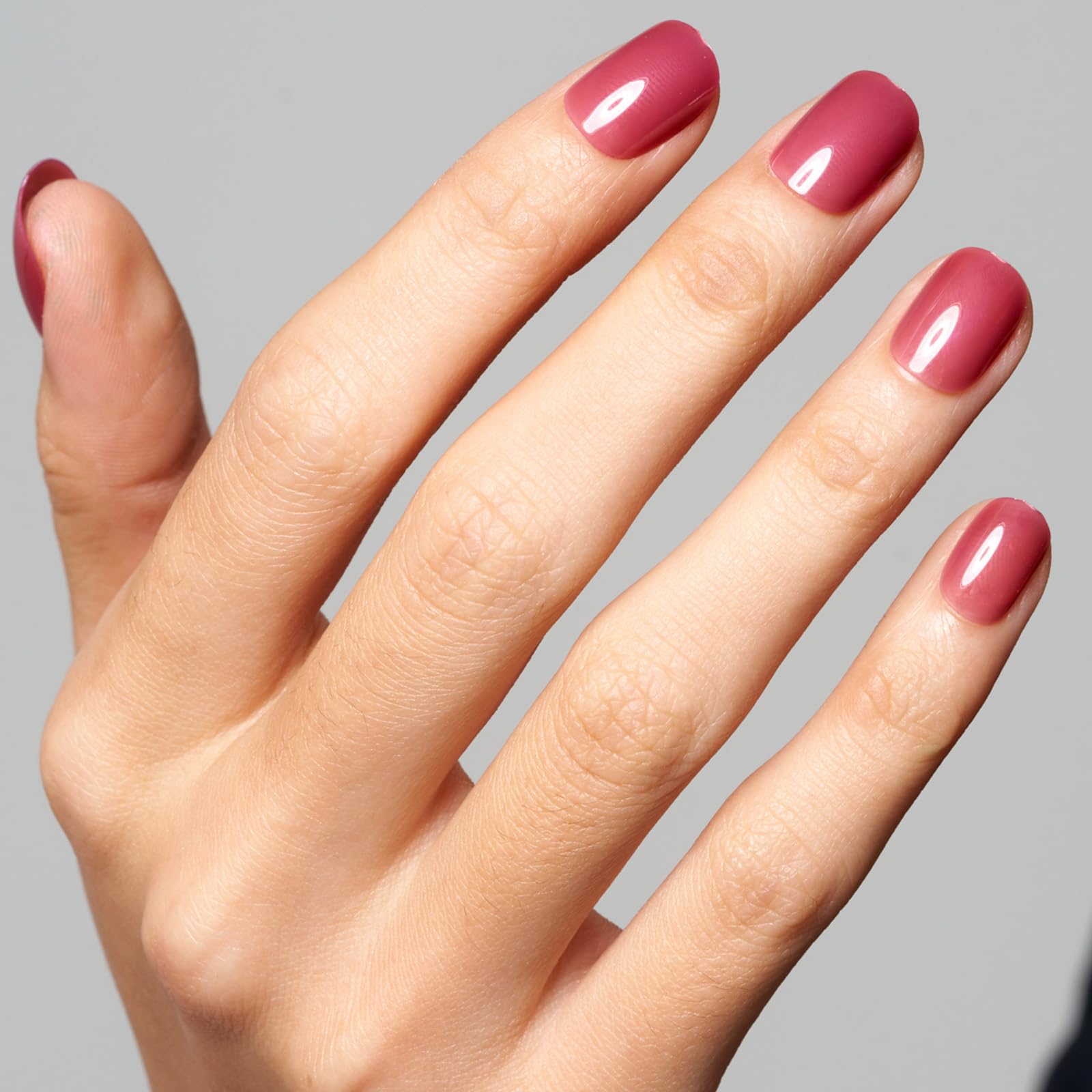 GLAMERMAID 24Pcs Short Squoval Press On Nails - Brick Red Jelly Gel Fake Nails with Glossy UV Finish, Reusable Acrylic False Nails for Women | Perfect for Spring Summer Manicure, Parties, Weddings & Daily Wear
