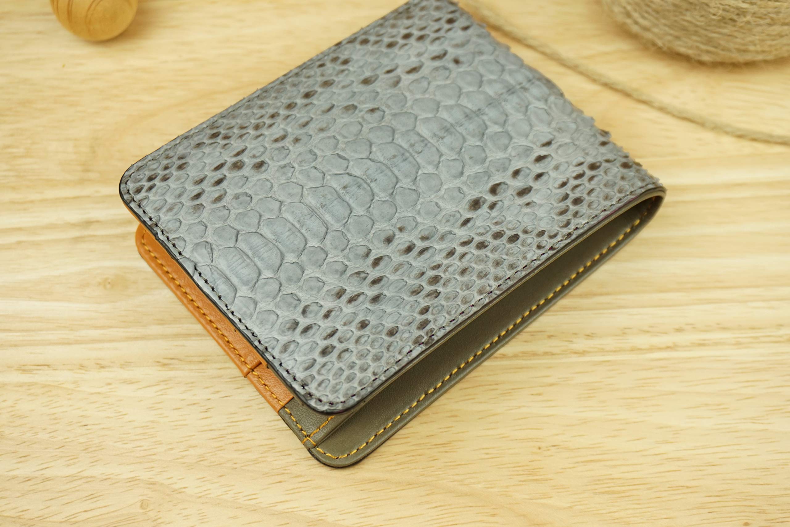 Premium Grey Python Leather Wallet for Men - Genuine Full Grain Python Skin Bifold Billfold - Stylish & Durable Men's Accessory - Perfect for Everyday Use, Business & Travel