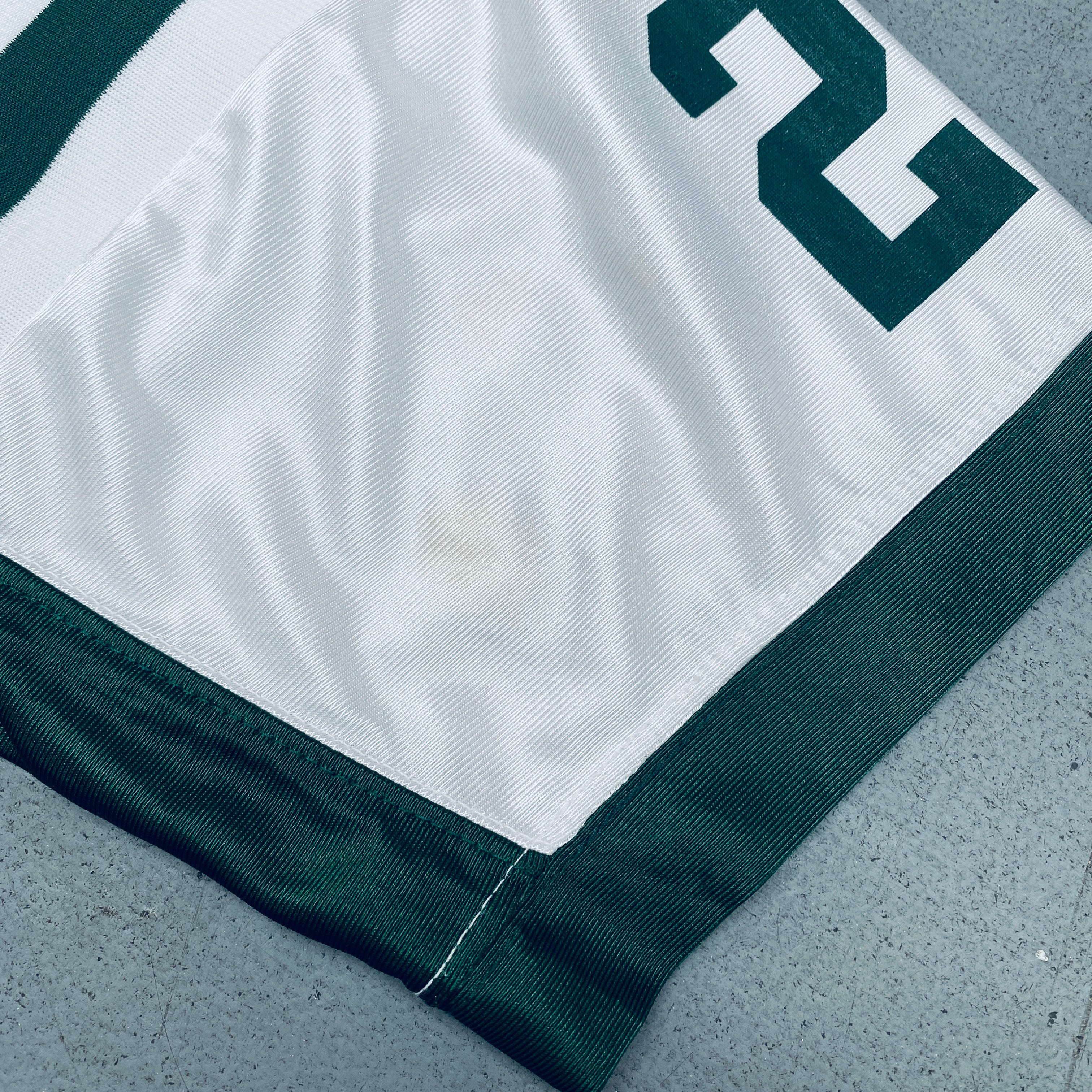 New York Jets LaDainian Tomlinson 2010-2011 NFL Jersey (Size S) - Authentic Football Fan Gear for Game Day & Collectors