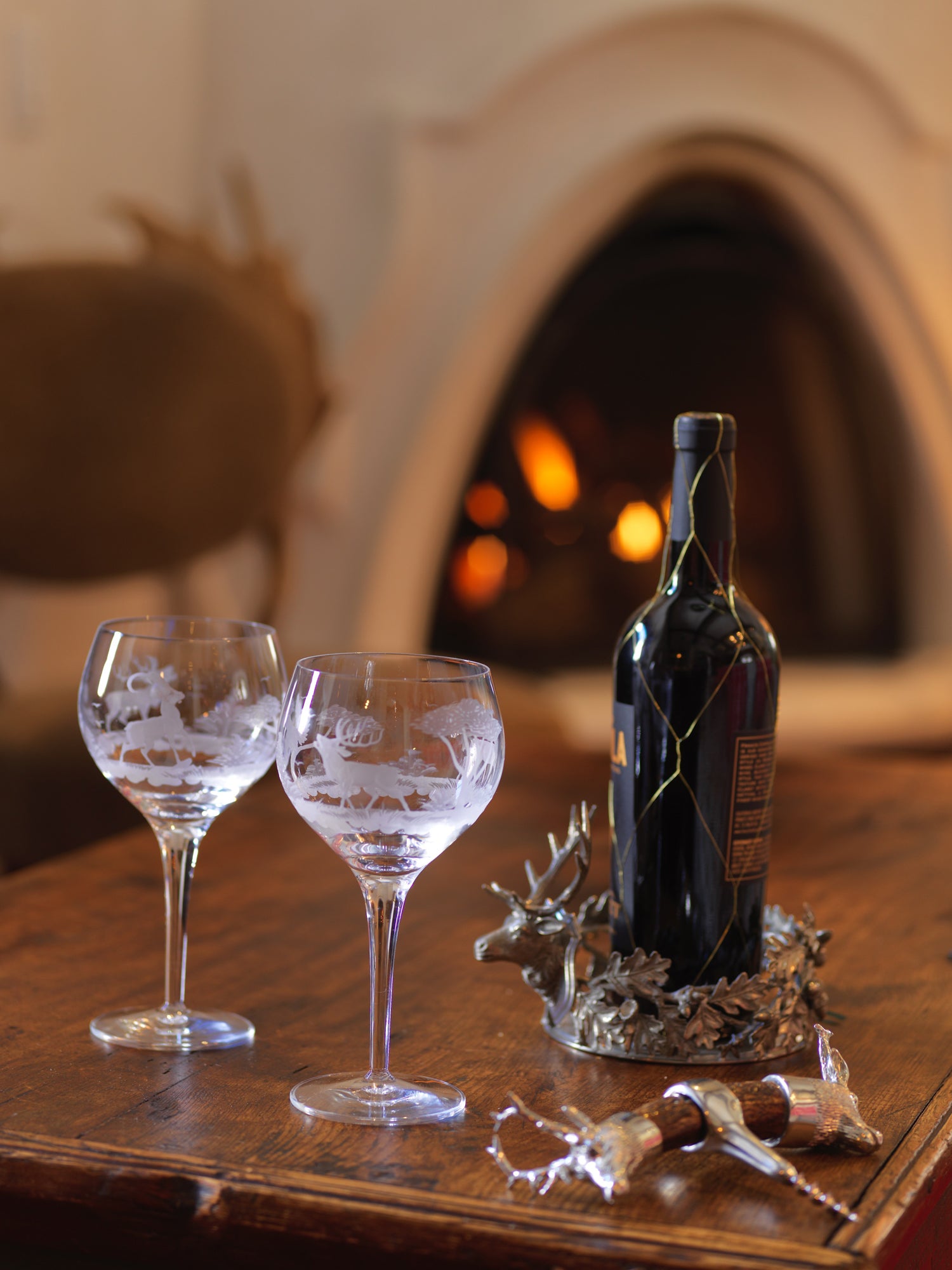 Premium Stag Wine Coaster Set - Elegant Antler Design for Red & White Wine Bottles - Perfect for Dinner Parties, Weddings & Home Bar Decor