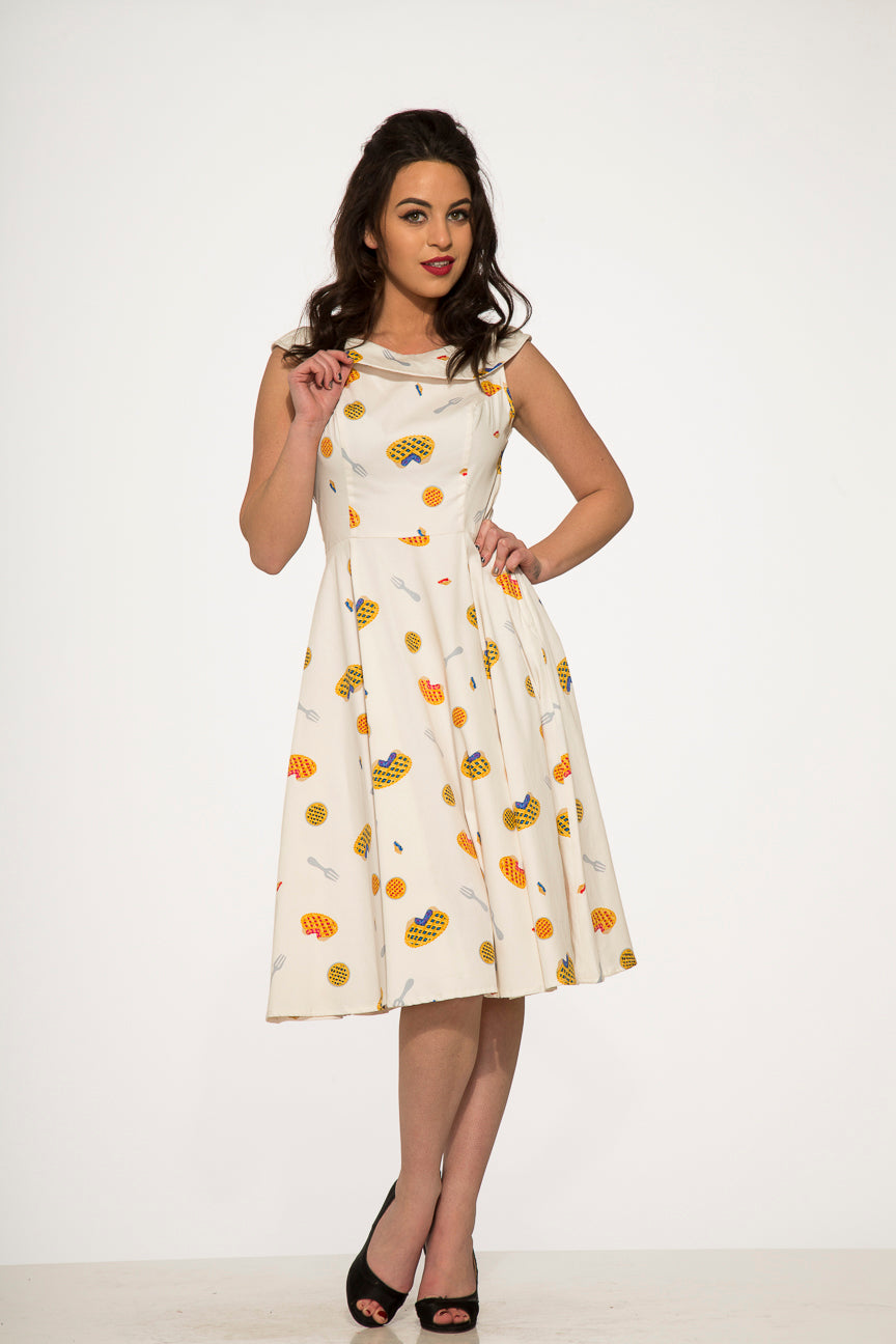 Elegant Off White Pie Dress for Women - Perfect for Weddings, Parties & Special Occasions