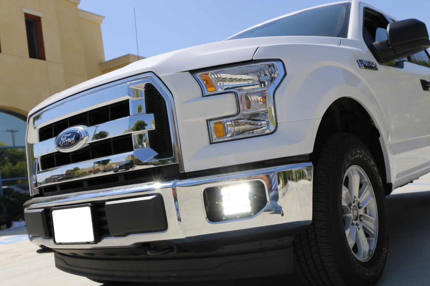 100W LED Fog Lights with Combination Beam & Hyperspot - Compatible with 2015-2017 Ford F150 - Includes Mounting Bracket - Durable Off-Road Lighting for Trucks, SUVs & Jeeps - Perfect for Night Driving, Foggy Conditions & Off-Road Adventures