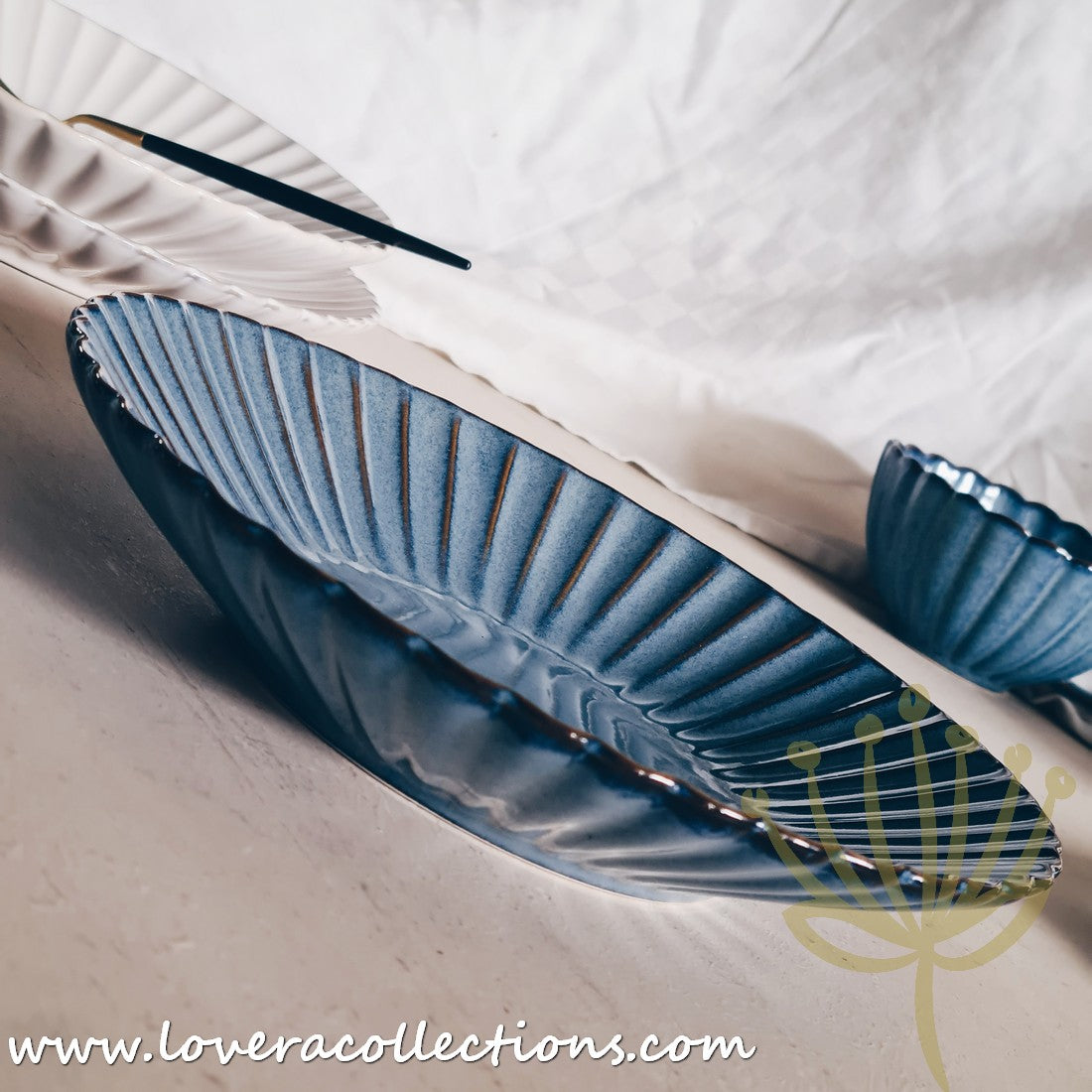 Rustic Seashell Dinnerware Set - Beach Themed Plates, Bowls & Serving Dishes for Coastal Dining & Entertaining - Perfect for Beach House, Summer Parties & Nautical Decor
