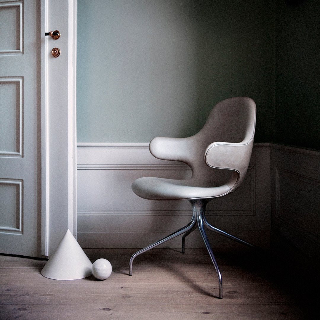 Hayon Catch Chair JH2 with Swivel Base by &Tradition - Modern Scandinavian Design for Living Room, Office, or Lounge Areas