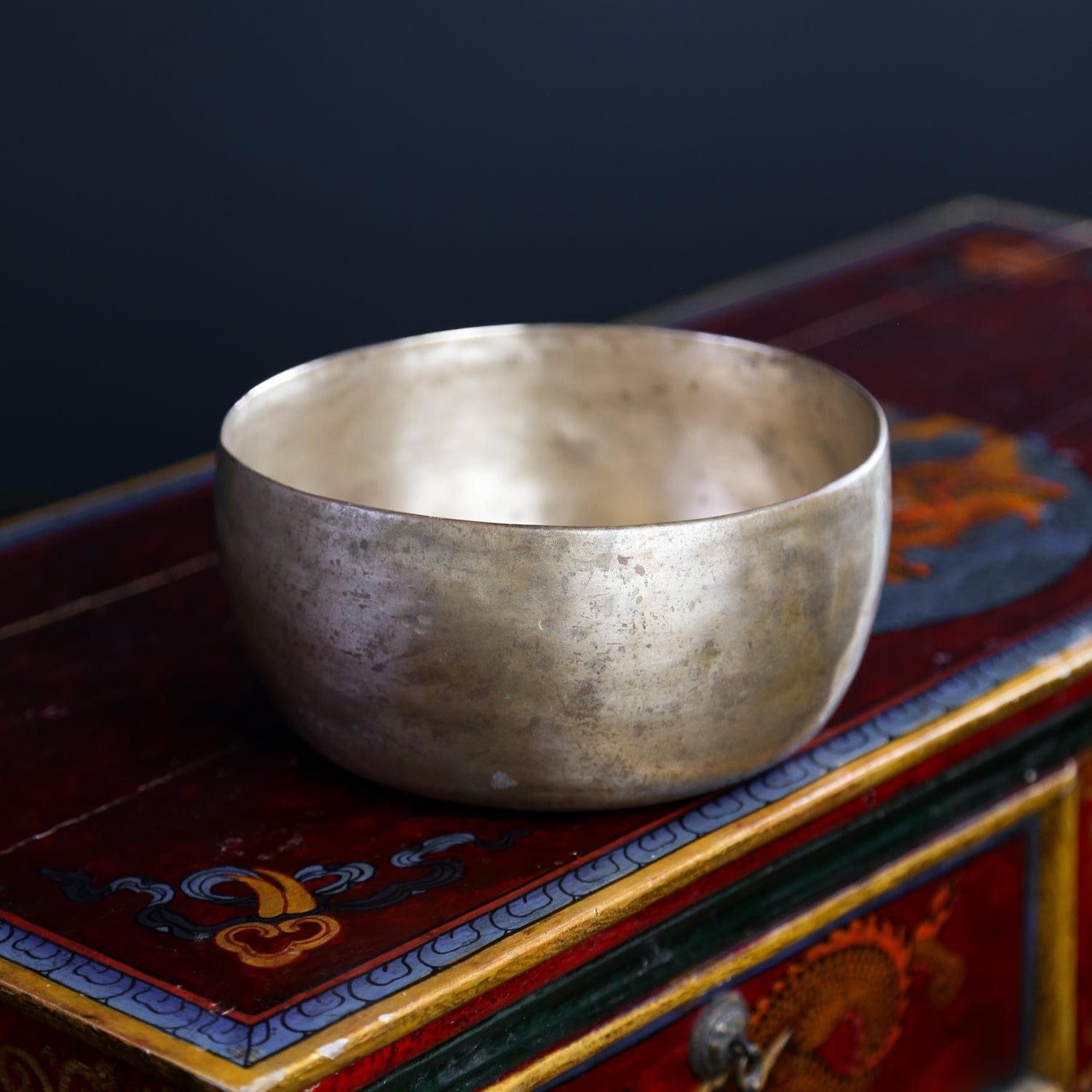 Healing Heart Chakra Tibetan Singing Bowl - Meditation Sound Therapy Instrument for Yoga, Reiki & Spiritual Healing