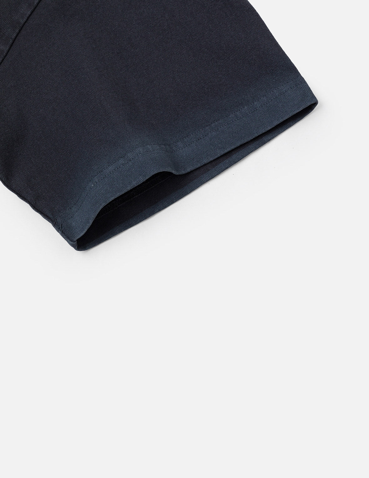 Seagull & Logo Print Washed Relaxed Fit T-Shirt for Men - Comfortable Casual Tee for Beach Outings & Summer Style