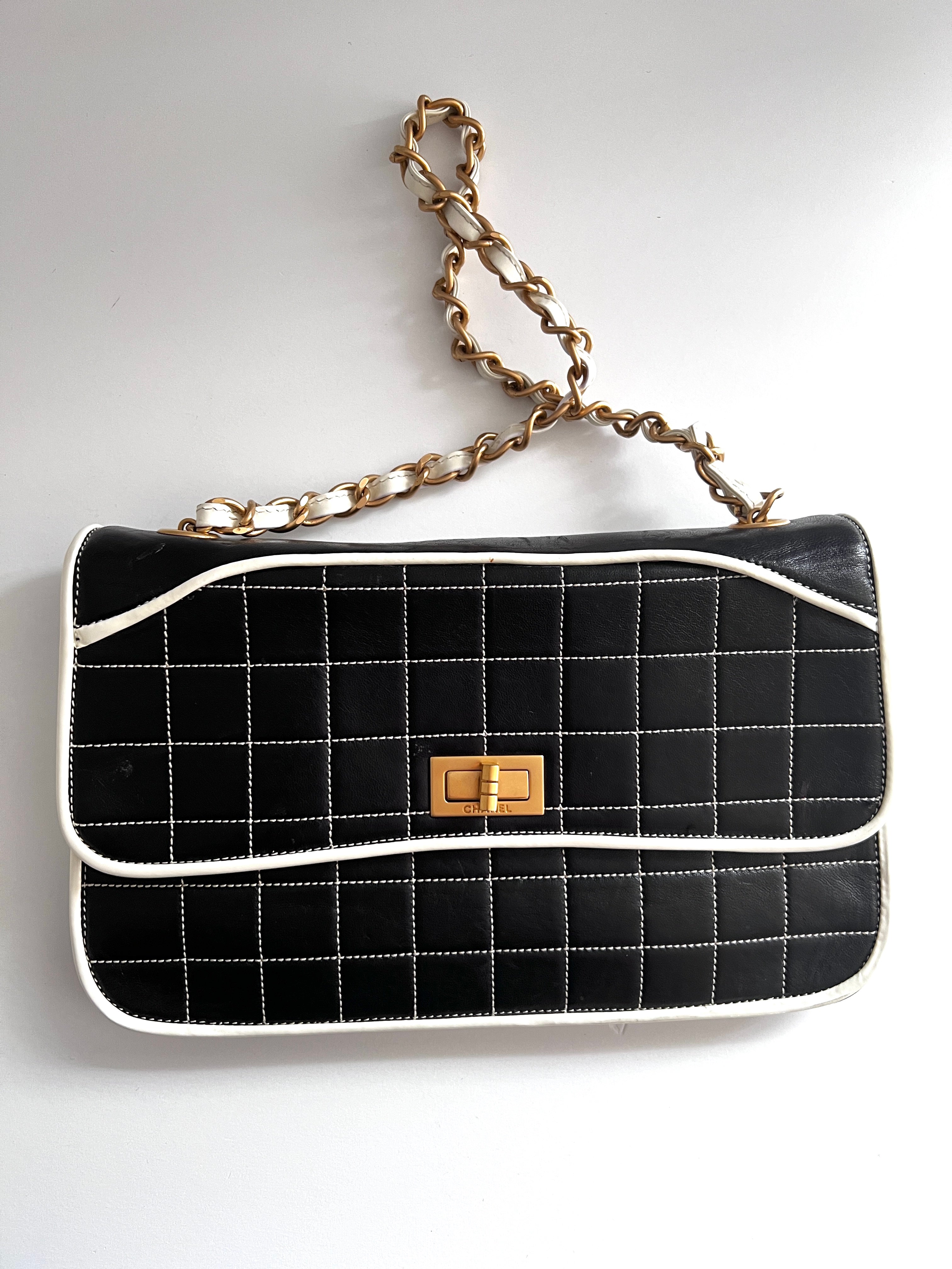 Chanel 2.55 Reissue Bag 2000 Vintage - Classic Flap Shoulder Bag for Women | Perfect for Date Night, Office & Special Occasions