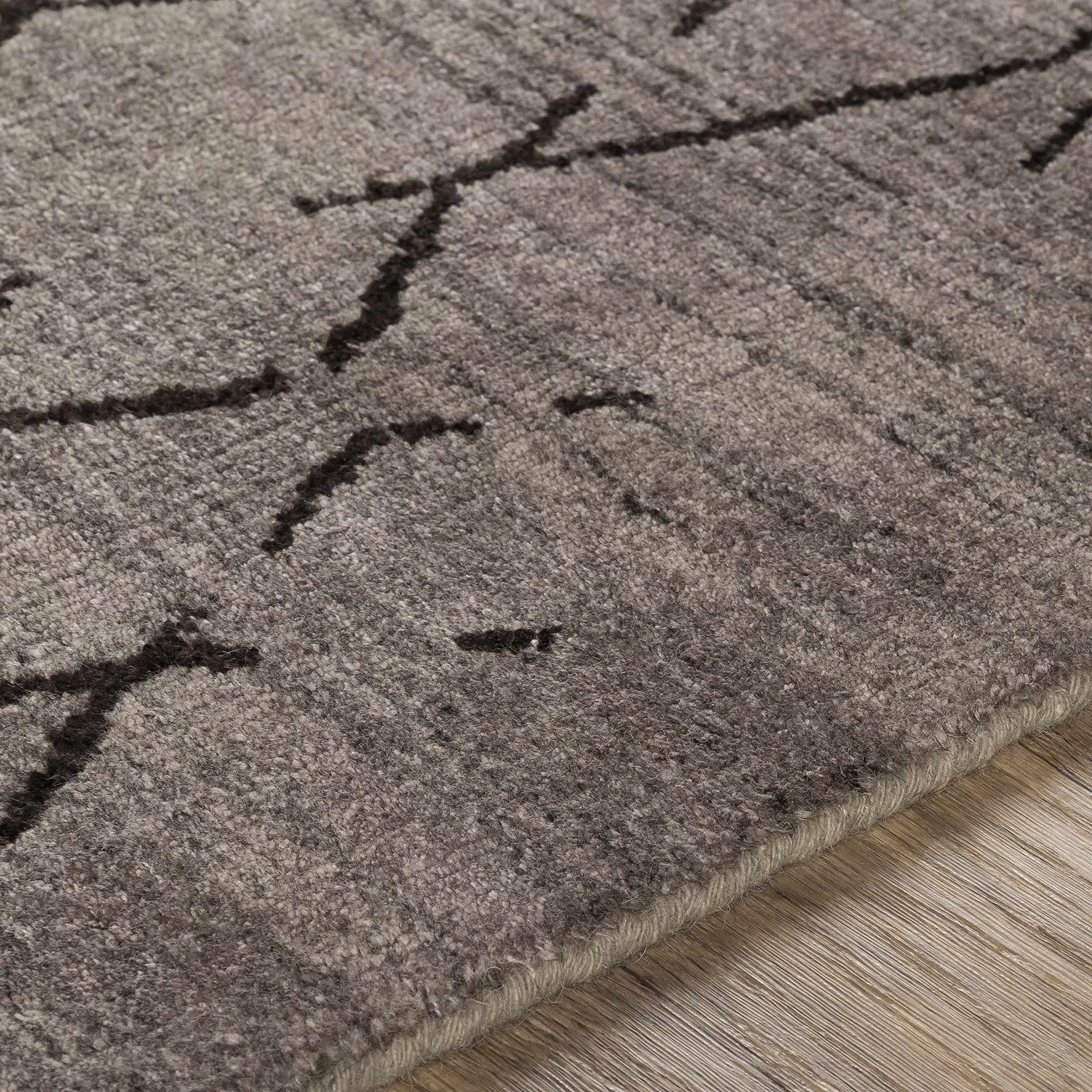 Bohemian Transitional Area Rug for Living Room & Bedroom - 2' x 3' Black Charcoal Gray Handmade Hauteloom Tomakin Rug - Perfect for Cozy Home Decor & Boho Chic Style