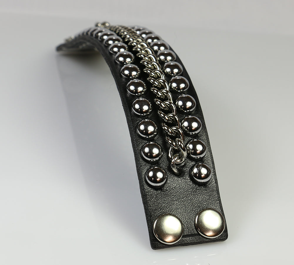 Stylish Dome and Chain Leather Bracelet for Men & Women - Trendy Boho Chic Jewelry for Everyday Wear, Parties & Gifts