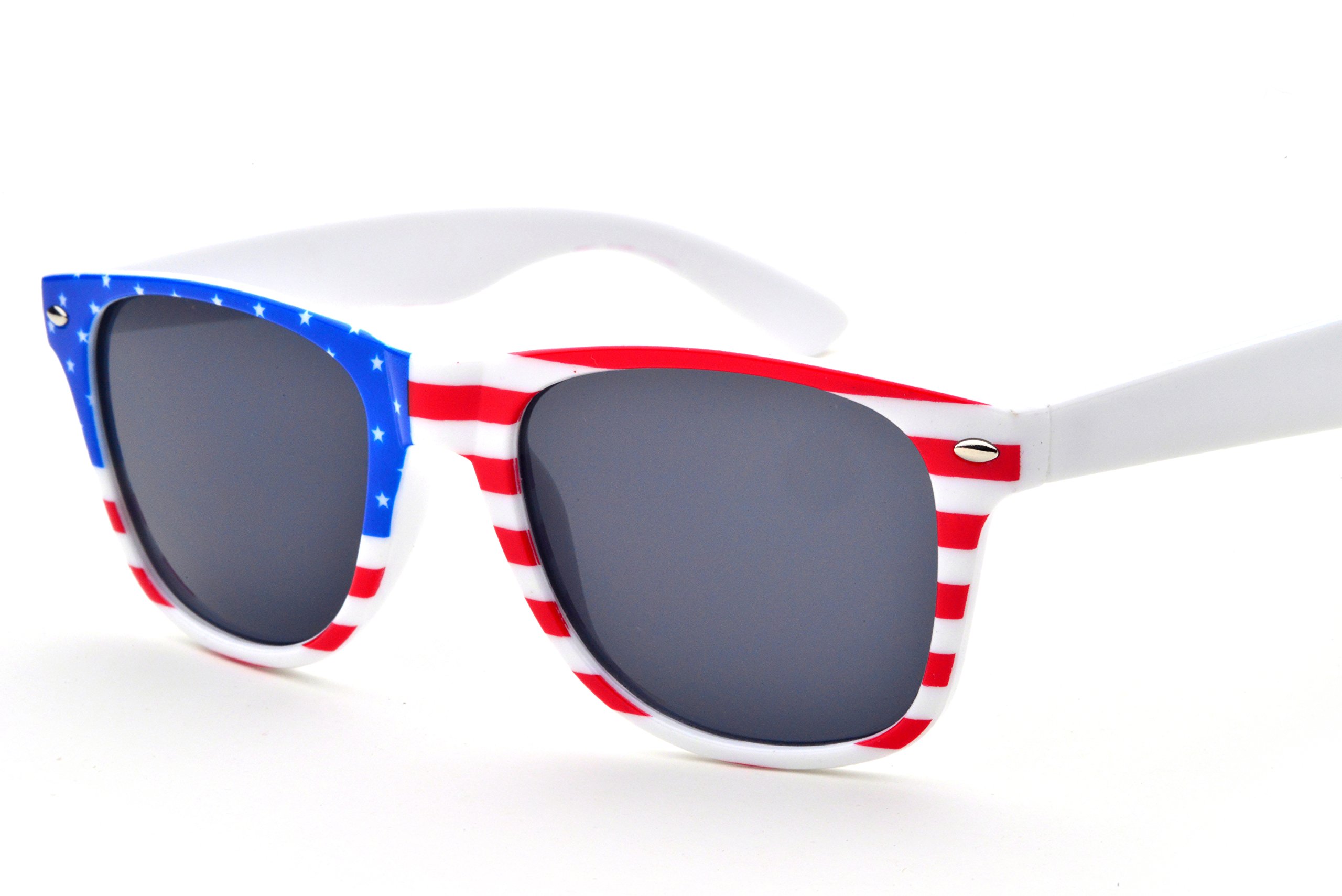 REINDEAR Unisex Patriotic American Flag Sunglasses - UV Protection Polarized Shades for Men & Women - Perfect for 4th of July, Beach, Outdoor Activities