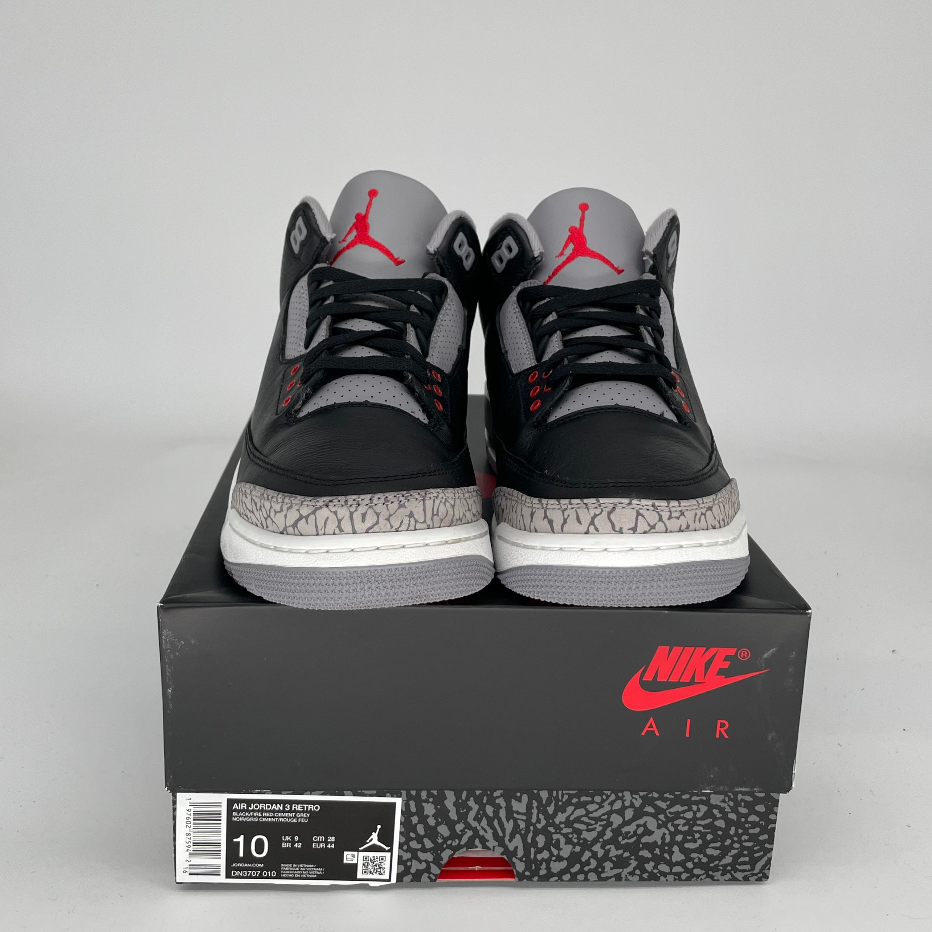 Original Air Jordan 3 Retro 'Black Cement Reimagined' Men's Basketball Shoes - Size 10 (DN3707-010) - Perfect for Sneaker Collectors & Streetwear Fashion