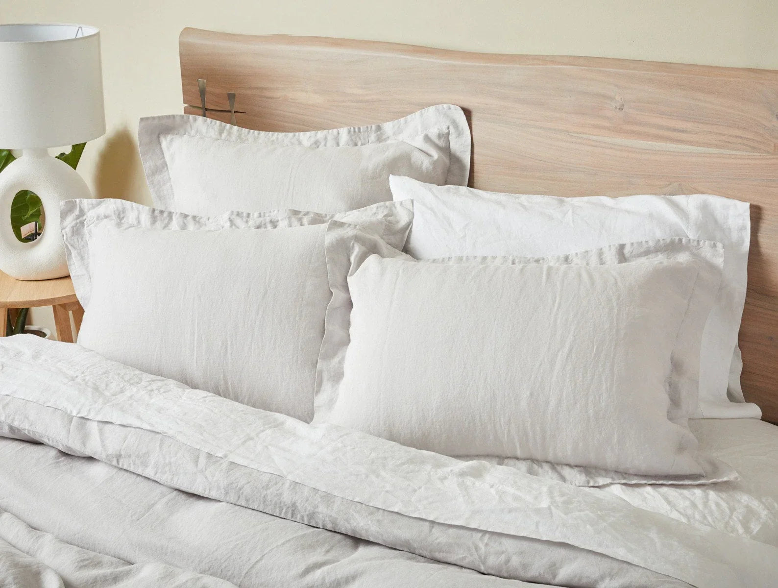 Organic Relaxed Linen Duvet Cover Set - Breathable & Hypoallergenic Bedding for All Seasons | Perfect for Master Bedroom, Guest Room & Vacation Homes