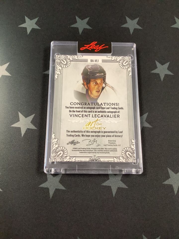 2022 Vincent Lecavalier Leaf Art of Hockey Autographed Blue Parallel #BA-VL1 /12 - Rare Hockey Trading Card for Collectors & Fans