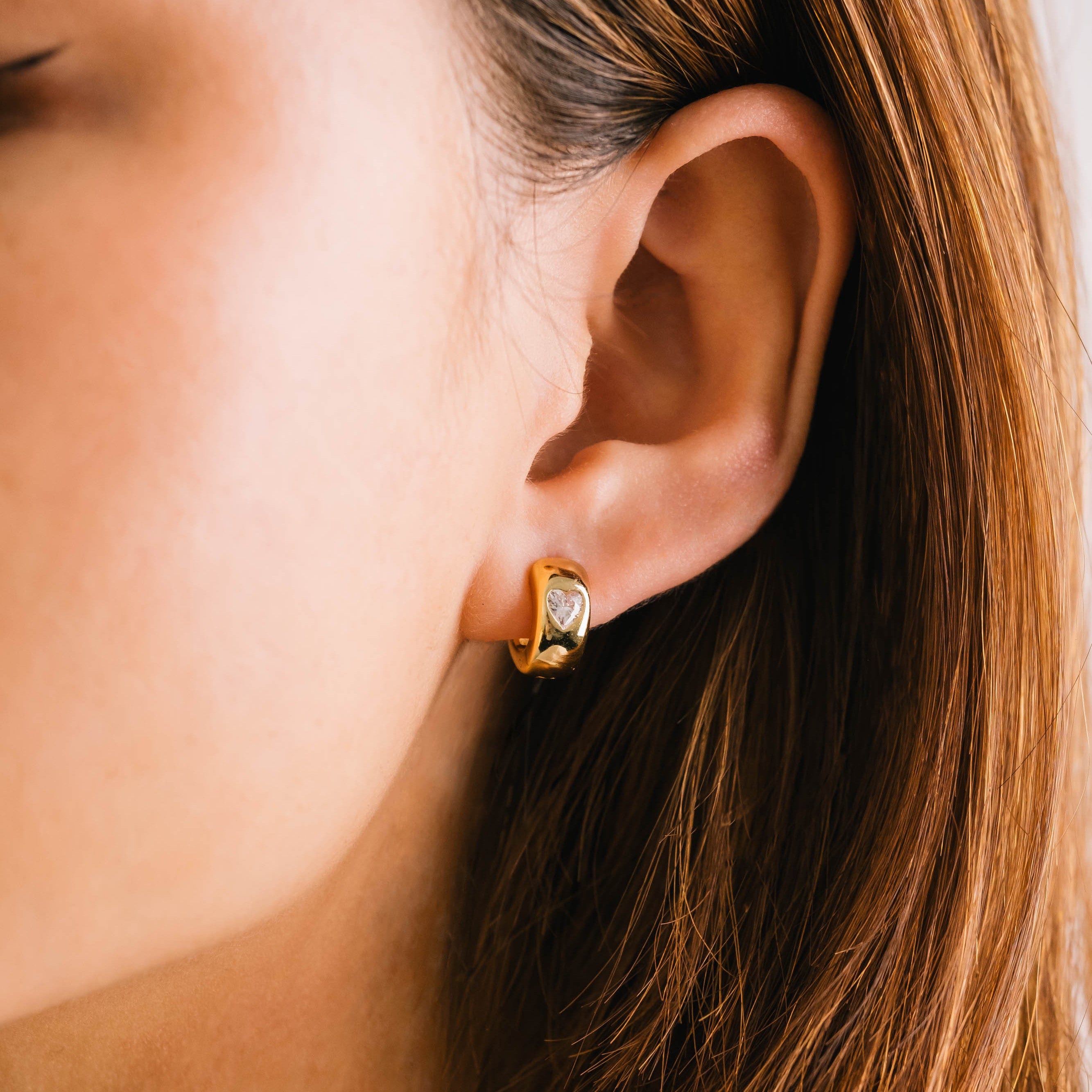 Chunky Huggie Hoop Earrings for Women - Gold Heart Design Dangle Earrings - Perfect for Valentine's Day, Date Night & Everyday Wear