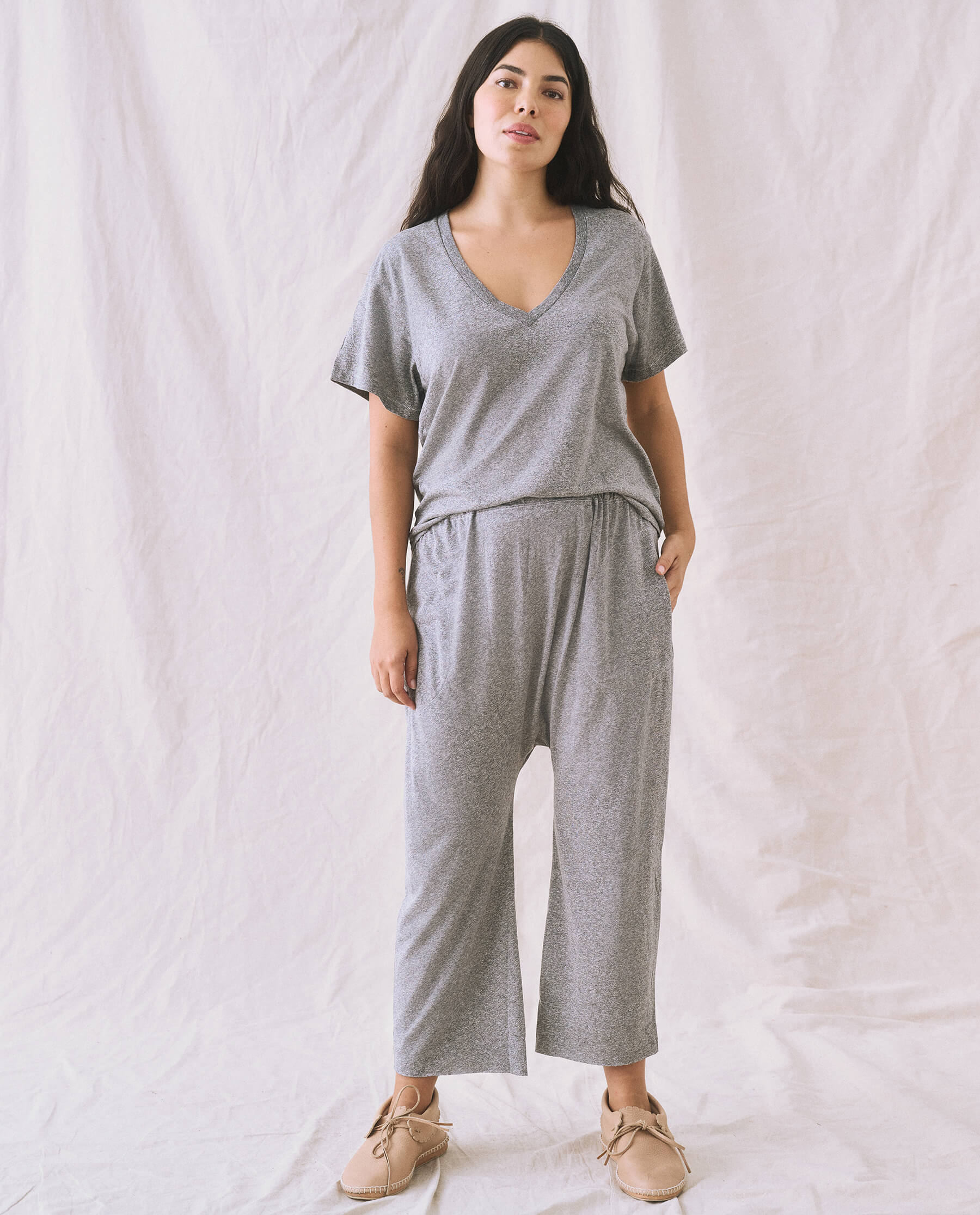 Heather Grey Jersey Crop Top - Women's Casual Short Sleeve Shirt for Summer Outfits, Yoga, and Beach Wear