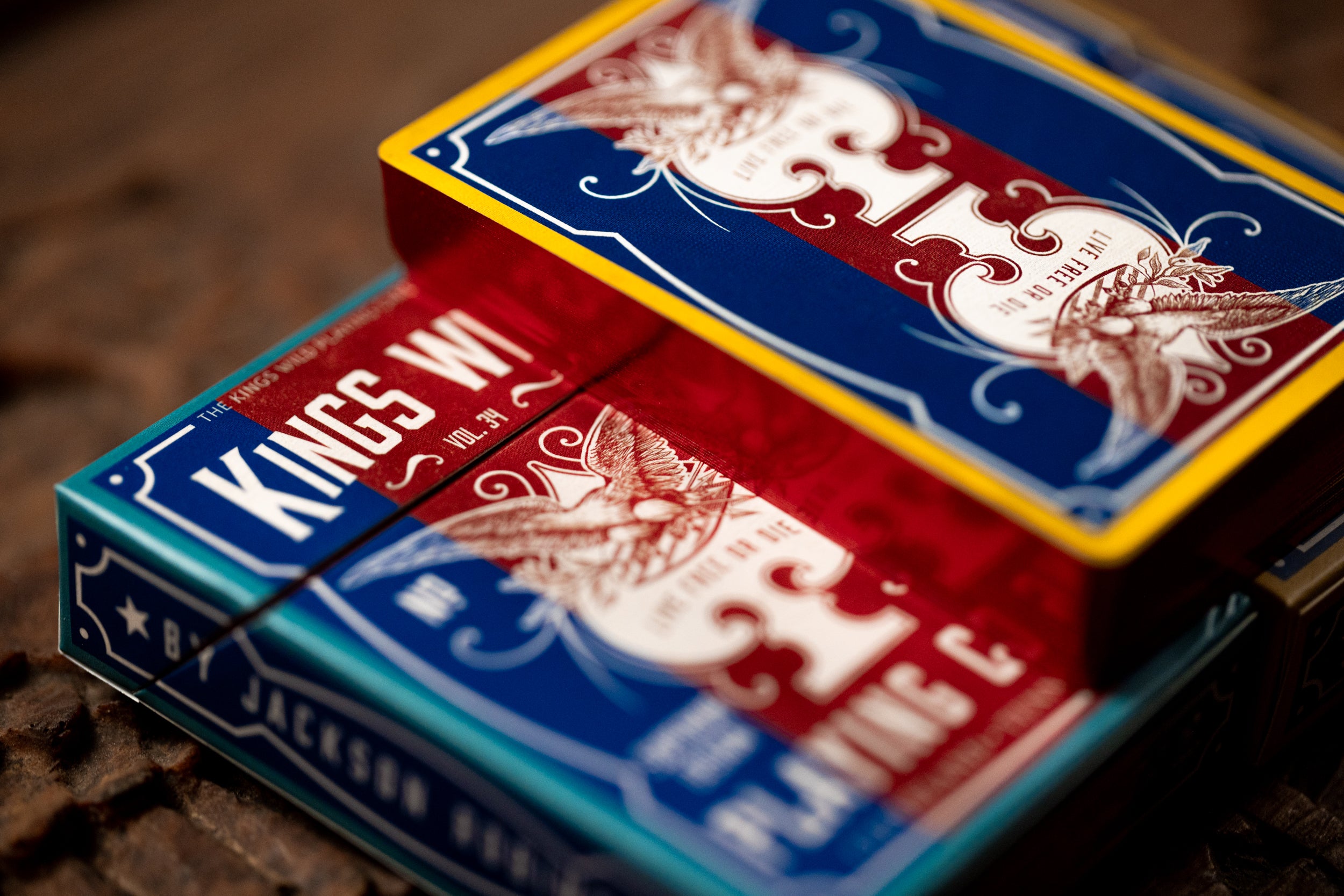 Table Players Vol. 34 GLD - Premium Gaming Accessories for Tabletop Enthusiasts | Perfect for Board Games, Poker Nights & Game Room Decor