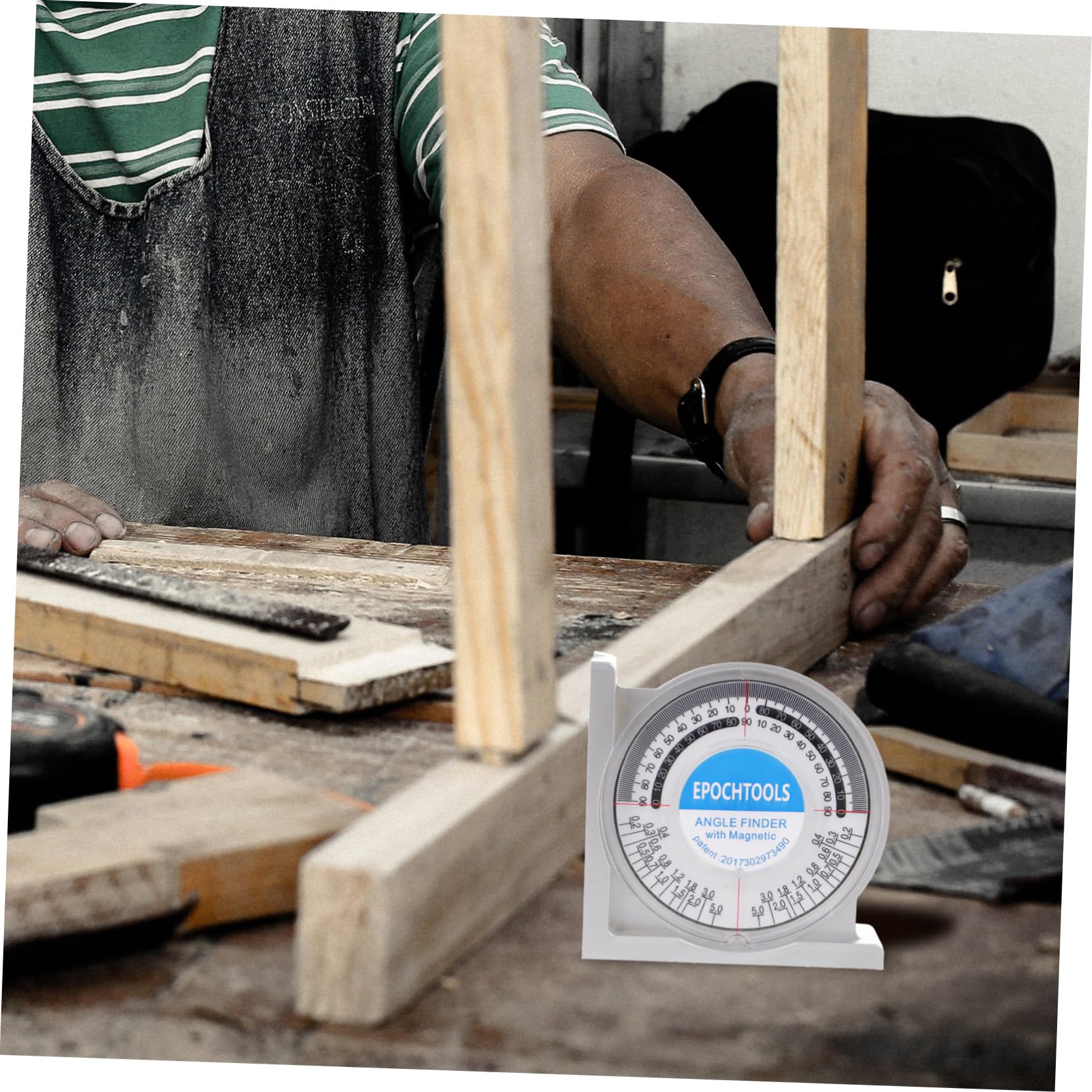 WHAMVOX Angle Measuring Tool - Digital Angle Finder with LCD Display, Multi-Functional Slope Gauge for Woodworking, Construction & DIY Projects (0-360° Measurement) - Perfect for Carpentry, Roofing & Metalworking