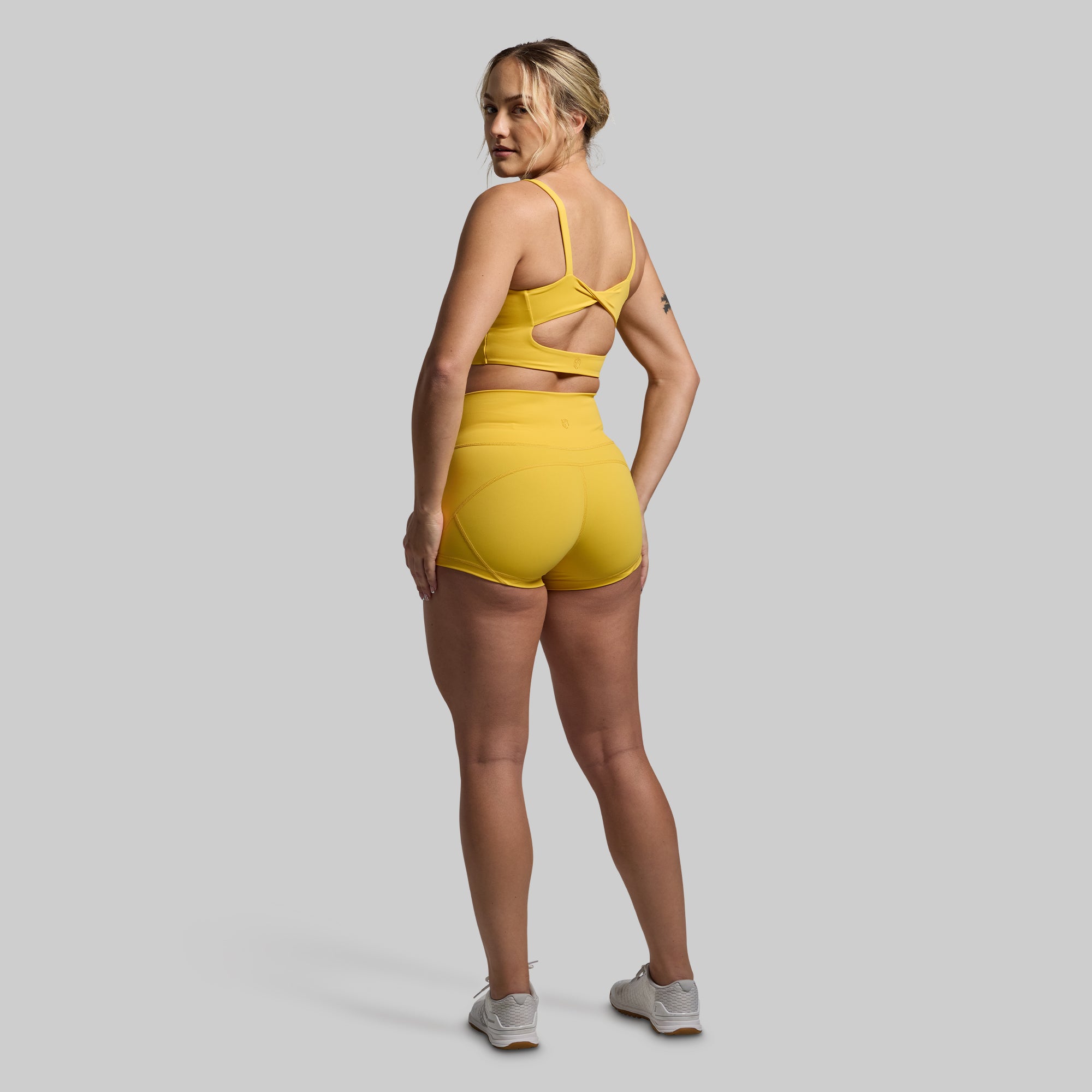 Best High Support Sports Bra for Women - Golden - Perfect for Running, Yoga & Gym Workouts