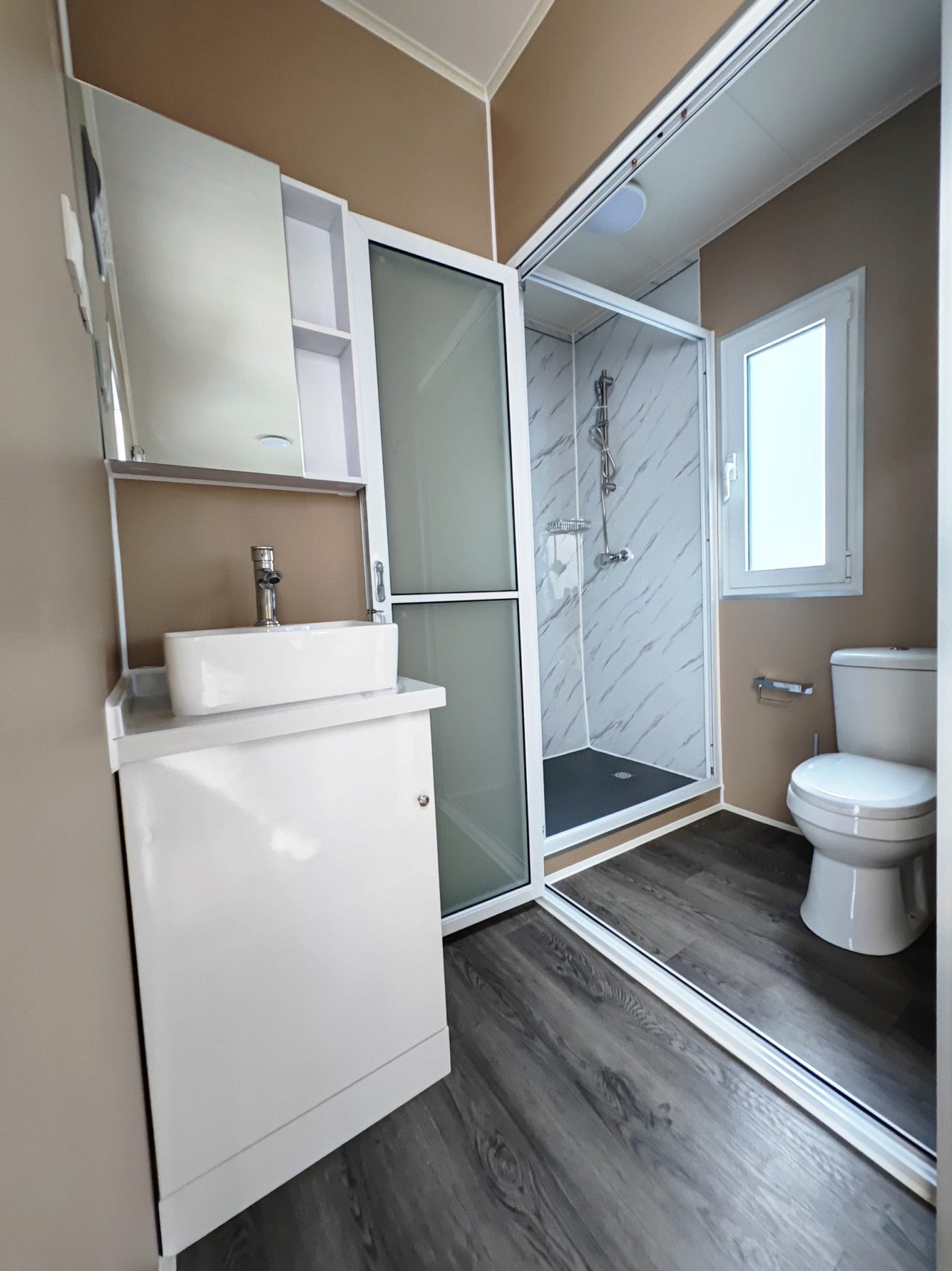 40 FT Insulated Mobile Office Cabin - Off Grid Shipping Container Workspace for Construction Sites & Remote Work | Portable Prefab Office Solution | SKU: 3520247