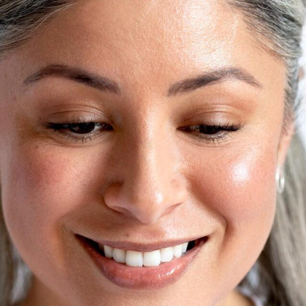 Best Oat Milk Foundation - Vegan, Cruelty-Free & Hydrating Makeup for Sensitive Skin | Perfect for Daily Wear & Natural Looks
