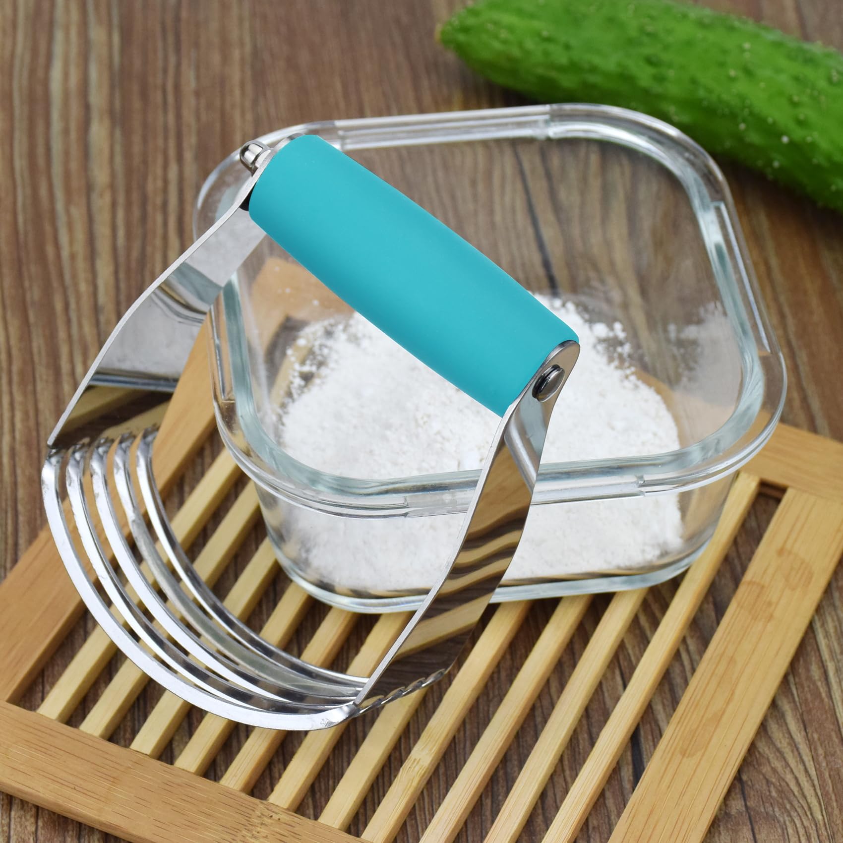 Heavy Duty Stainless Steel Dough Blender - Professional Pastry Cutter for Mixing Flour and Butter - Ideal for Baking Pies, Cookies & Pastries (Blue)