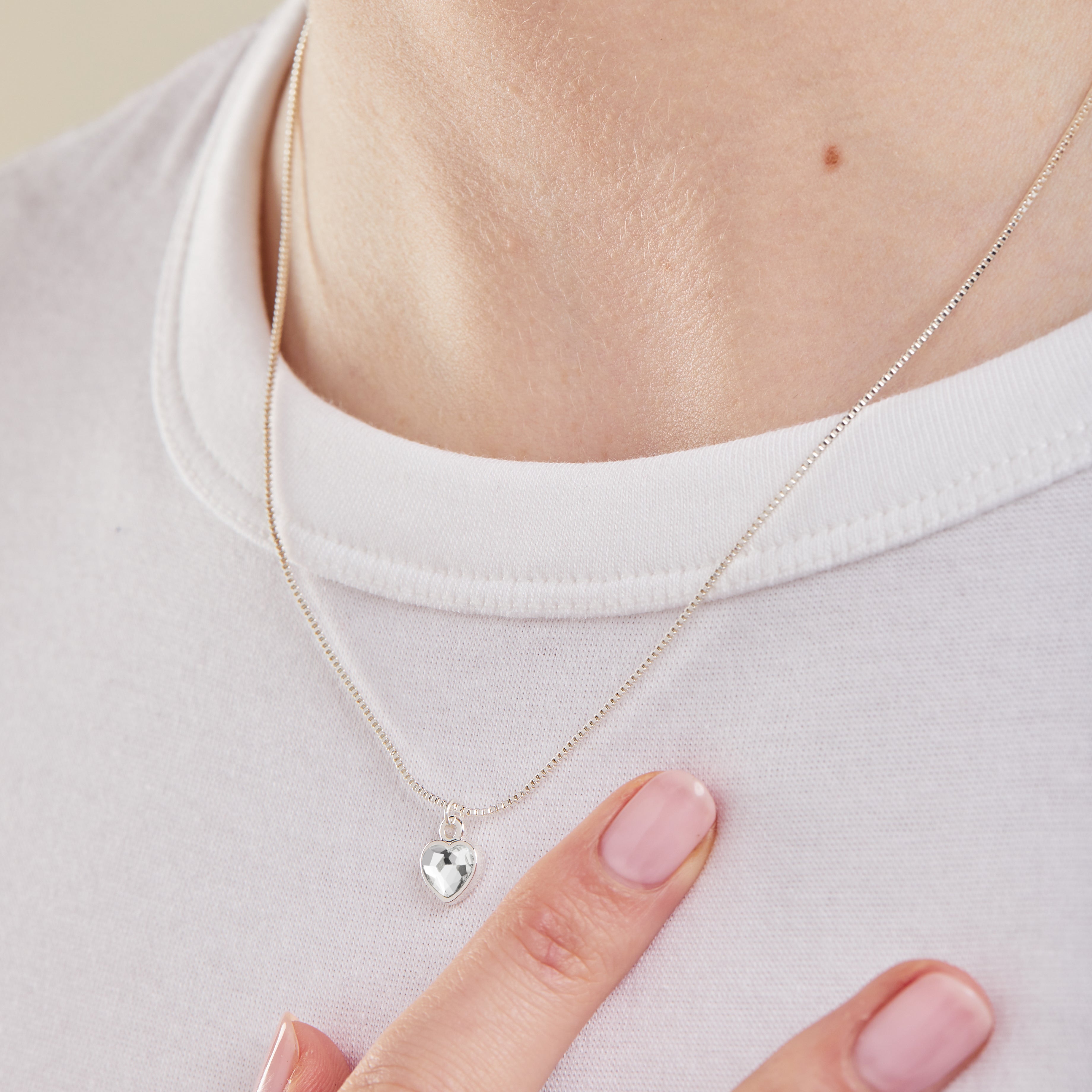 April Birthstone Clear Crystal Heart Necklace - Elegant Jewelry Gift for Women, Girls, Mothers Day, Anniversary & Valentine's Day